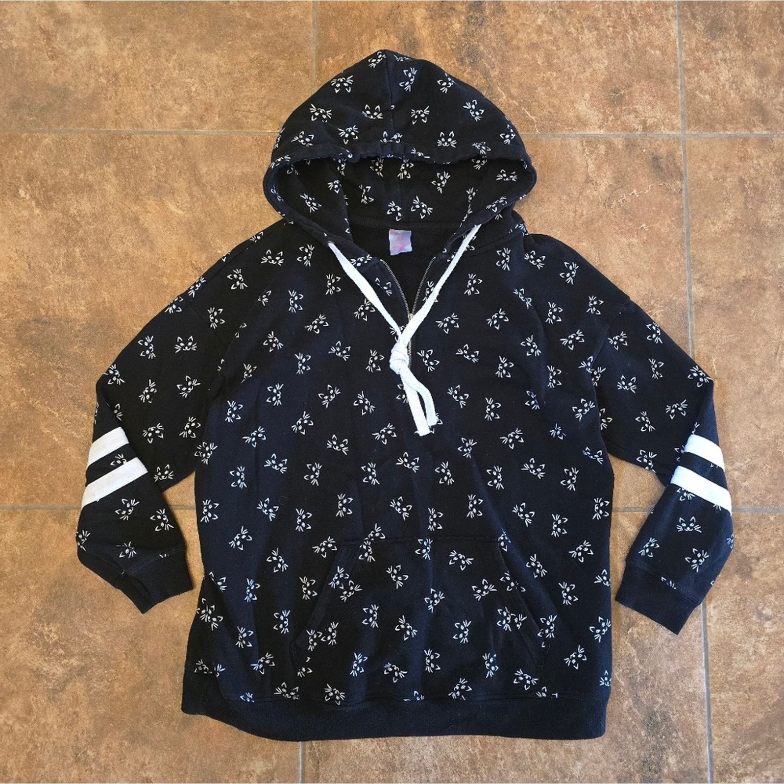Other Black Kitty Face | NOBO | Hoodie Long Sleeve Size XL / US 12-14 / IT 48-50 - 1 Thumbnail
