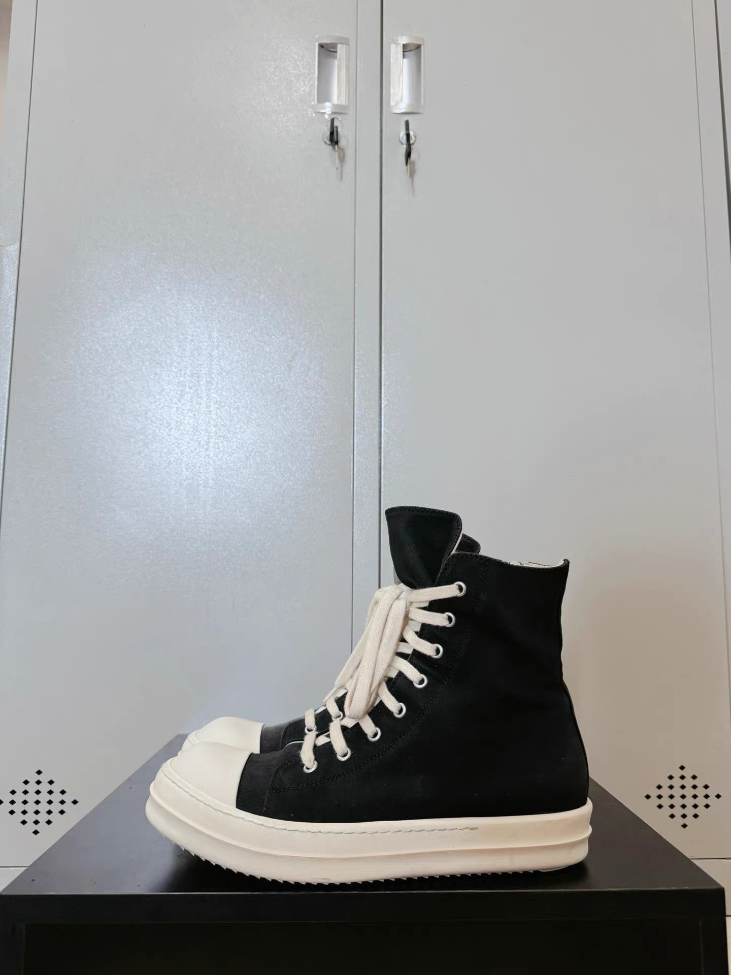Rick Owens Drkshdw Rick Owens Drkshdw gradient Converse high-top sneakers Size US 7 / EU 40 - 7 Thumbnail