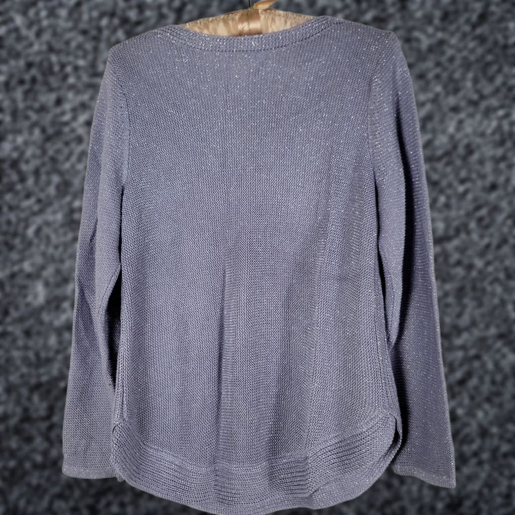 Vintage Chico's Womens Crewneck Silver Knit Pullover Long Sleeve Sweater Size 2, XS? Size XS / US 0-2 / IT 36-38 - 1 Thumbnail