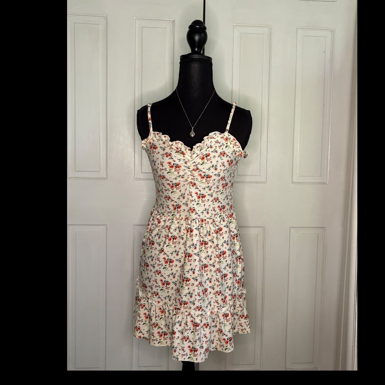Nordstrom Floral Print Dress with Spaghetti Straps Size S / US 4 / IT 40 - 2 Thumbnail