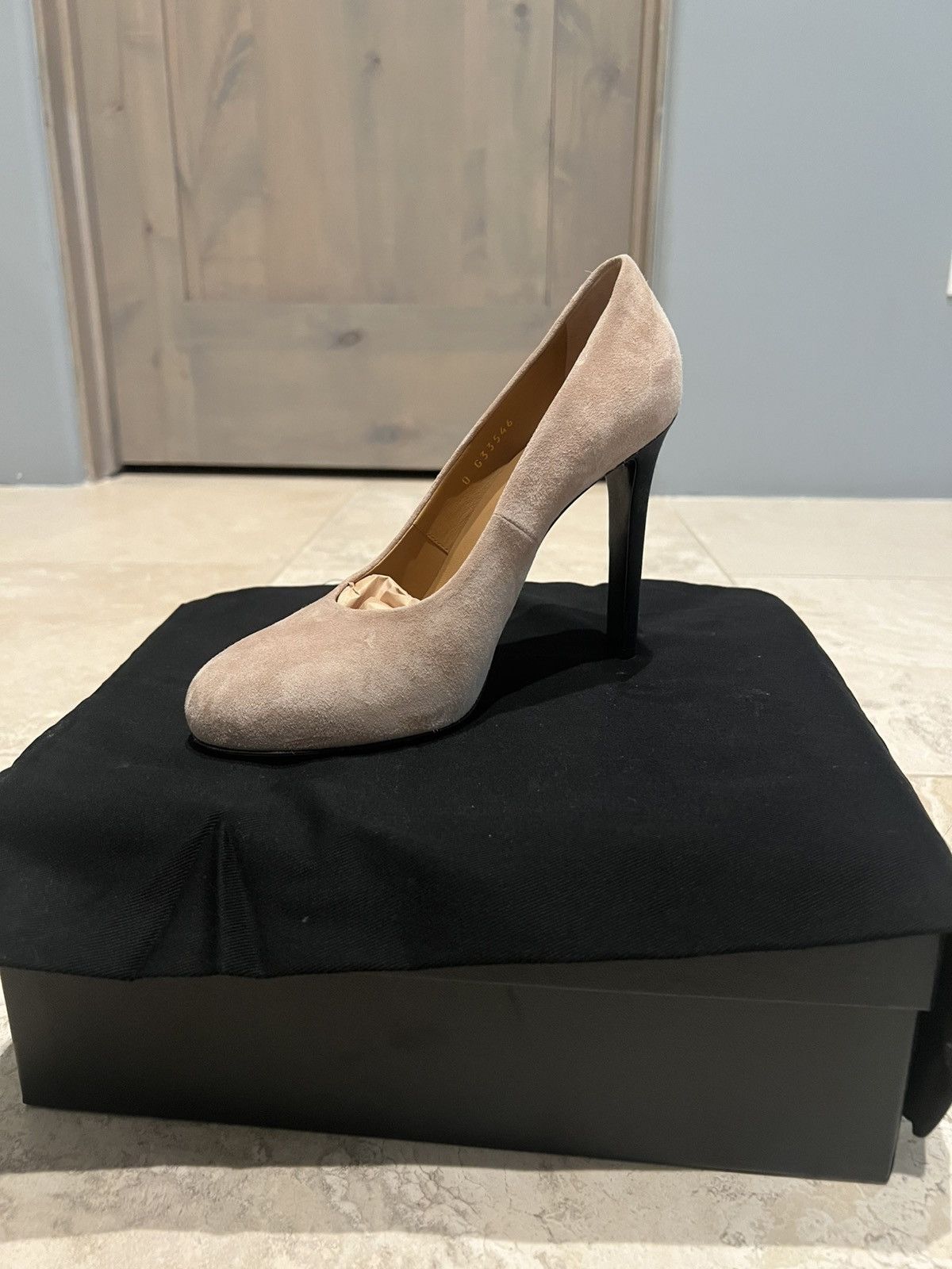 Chanel Beige suede heels Size US 6.5 / IT 36.5 - 5 Thumbnail