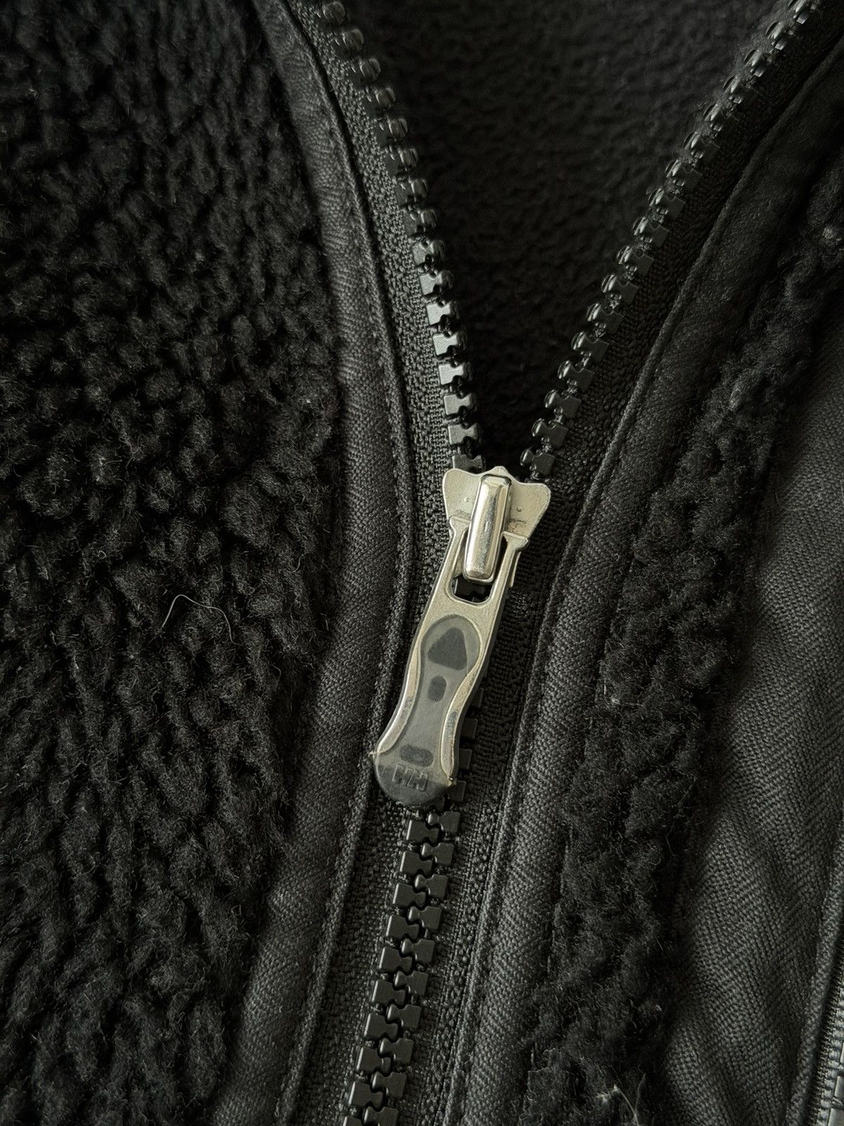 Helly Hansen Helly Hansen Black Teddy Fleece Vintage Zip Jacket Size US L / EU 52-54 / 3 - 10 Thumbnail