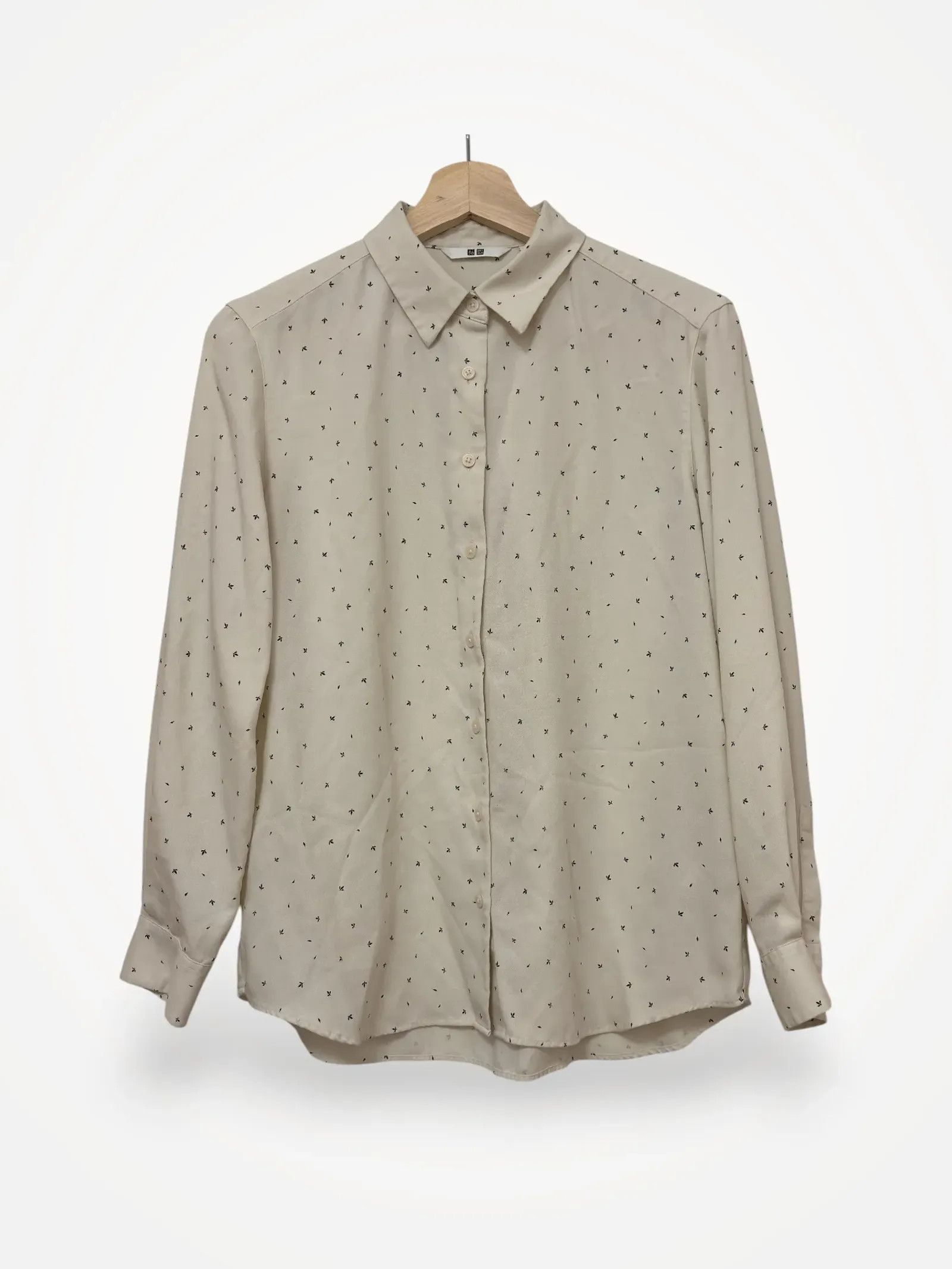 Uniqlo Uniqlo Blouse Size M / US 6-8 / IT 42-44 - 1 Thumbnail