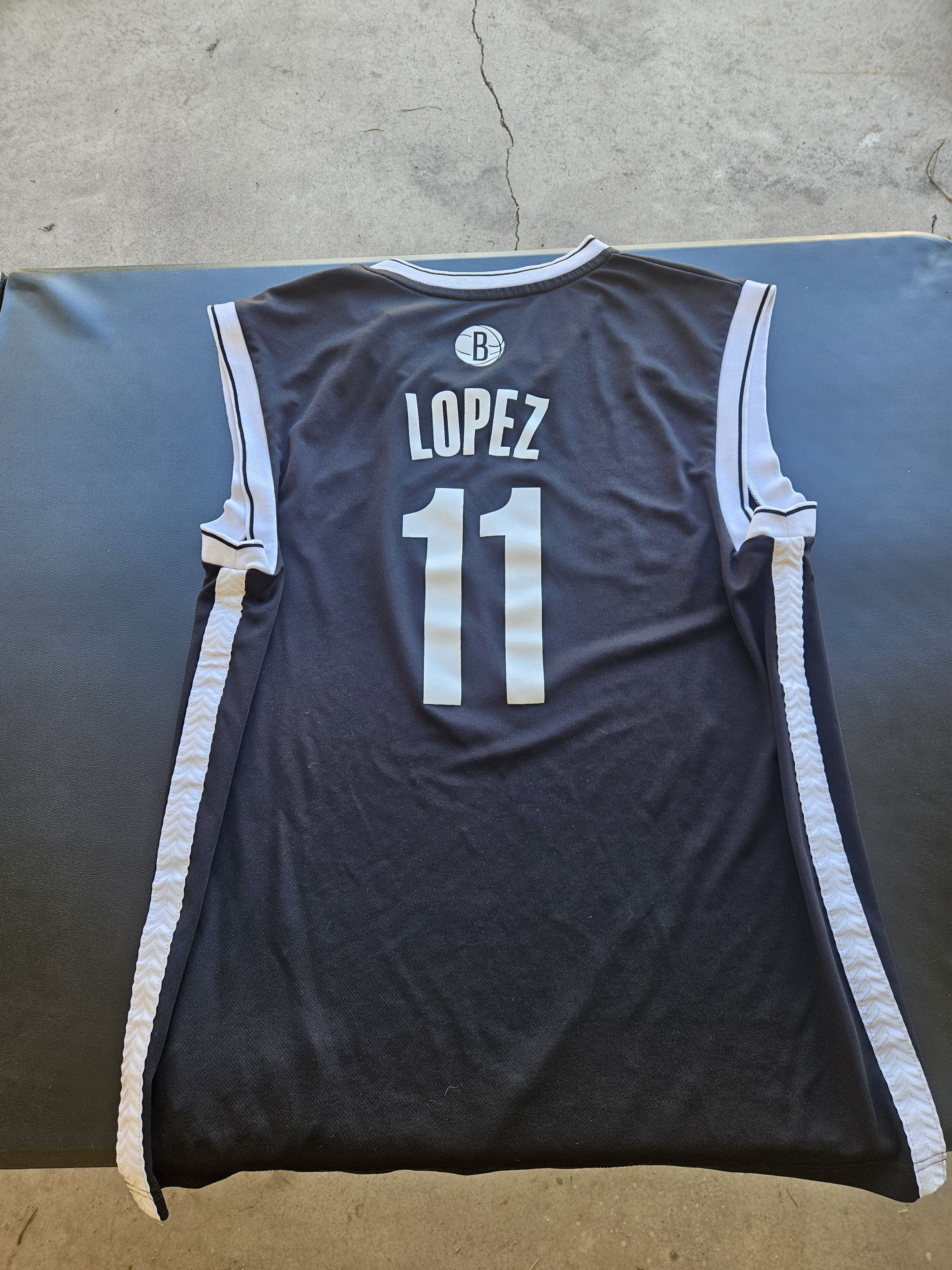 Adidas Brooklyn Nets Brook Lopez Y2K Adidas Jersey Size US M / EU 48-50 / 2 - 2 Thumbnail