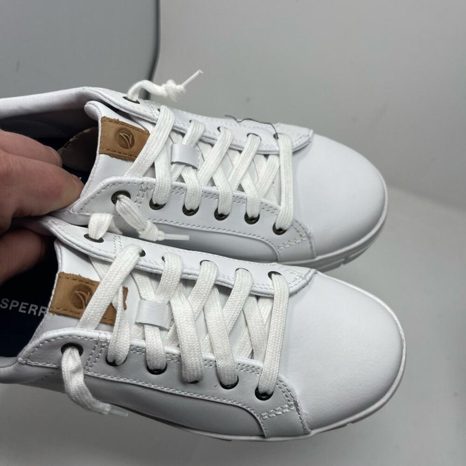 Sperry New Sperry Mens Winslow LACE to Toe Sneaker White Leather 5 Size US 5 / EU 37 - 6 Thumbnail
