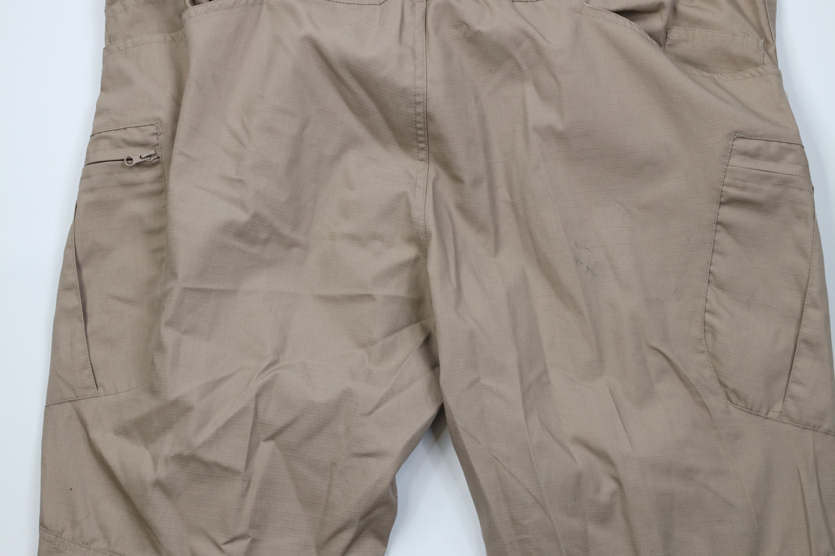 Vintage Vintage Y2K Streetwear Knee Tactical Uniform Cargo Pants Size US 44 / EU 60 - 10 Thumbnail