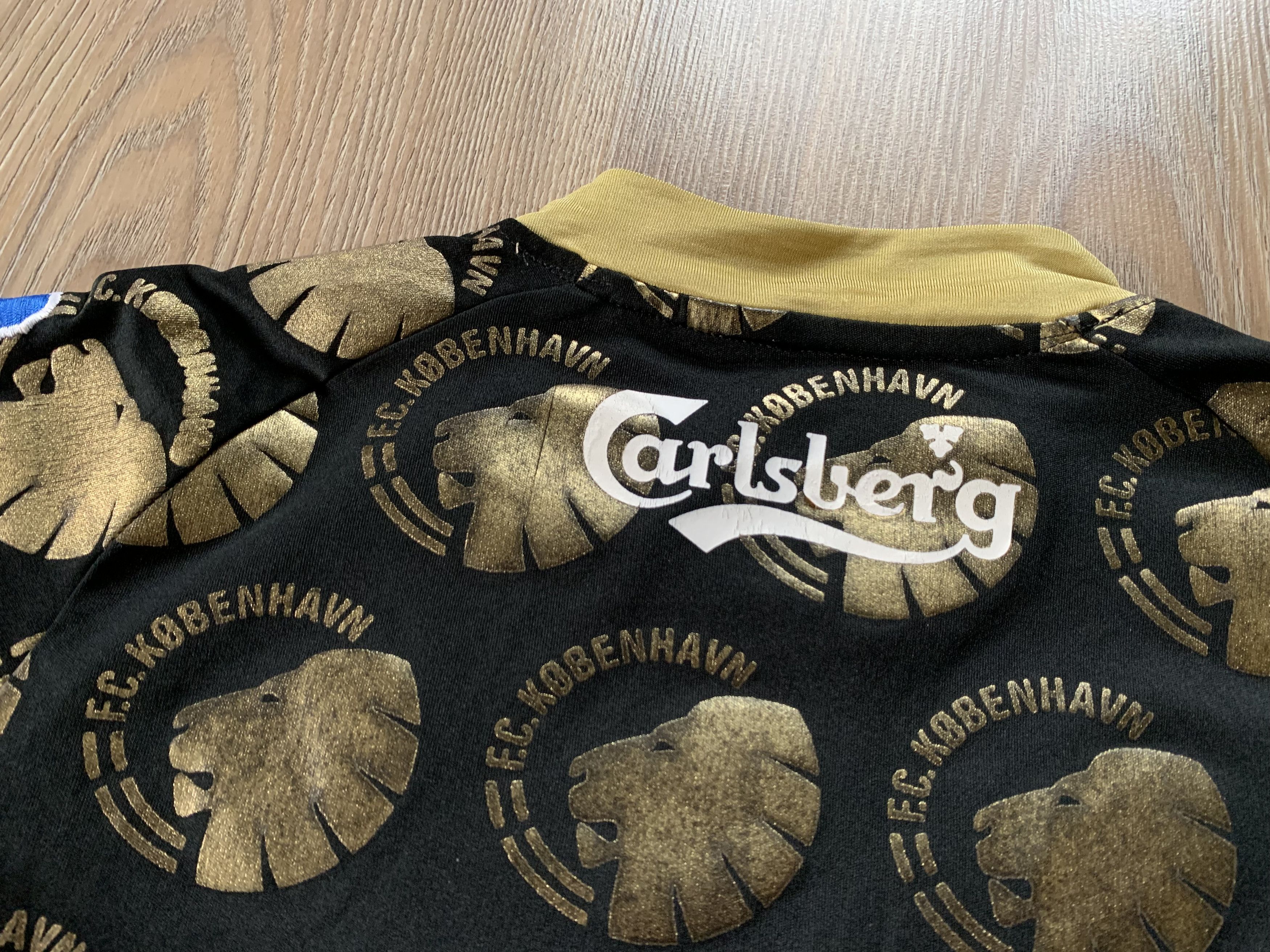Kappa Kappa Kobenhavn FC Carlsberg Over Print Soccer Jersey Size US XXS / EU 40 - 6 Thumbnail