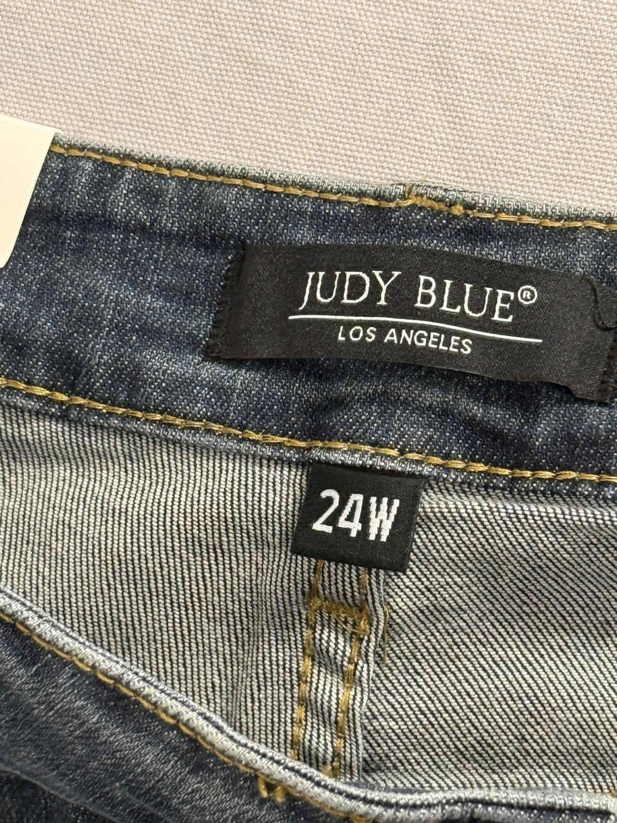 Other Judy Blue Jeans Mid-Rise Shark Bite Hem Skinny NWT Size 24W Size 42" / US 20 - 3 Thumbnail