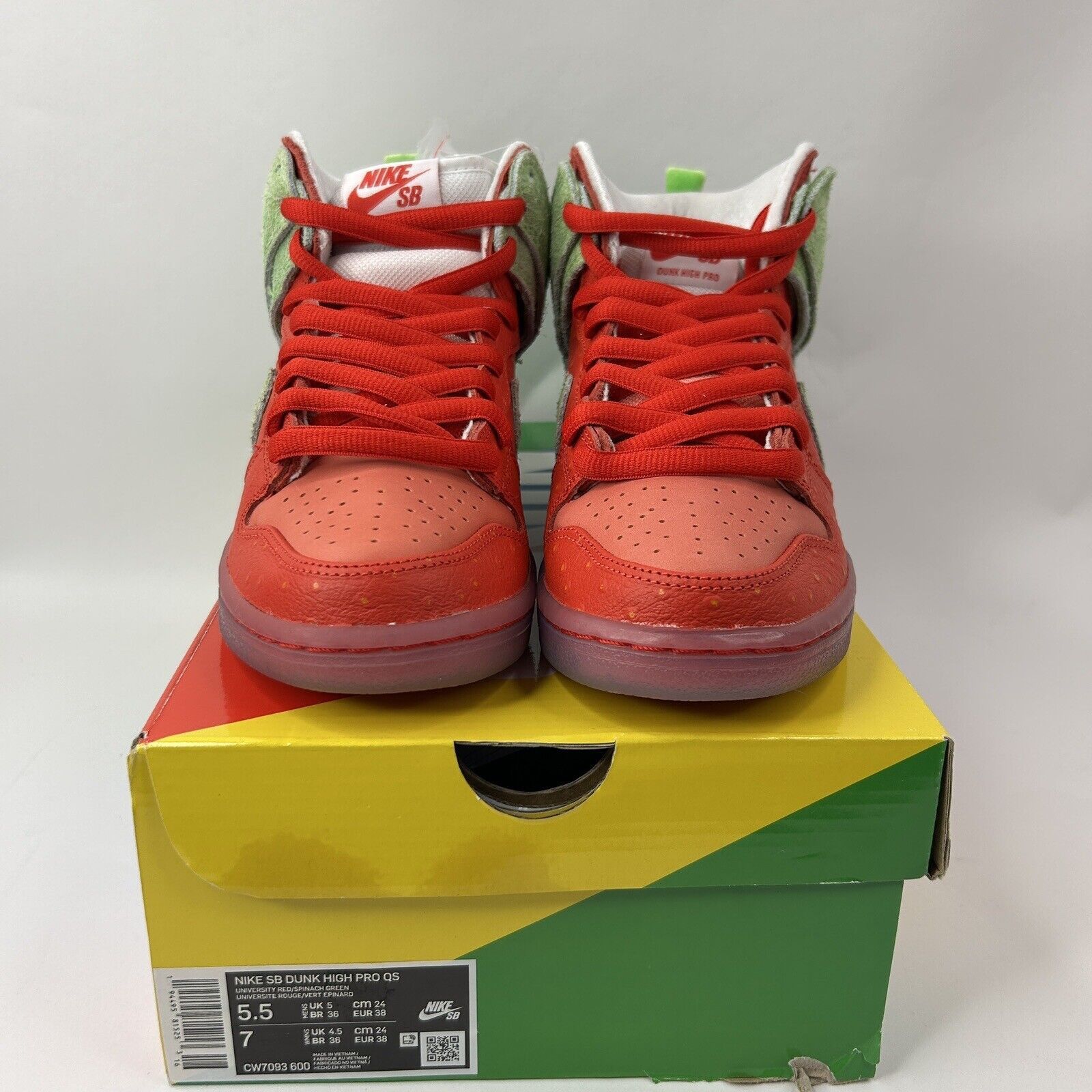Nike Nike Dunk High SB “Strawberry Cough” 2024 Size US 7 / IT 37 - 2 Thumbnail