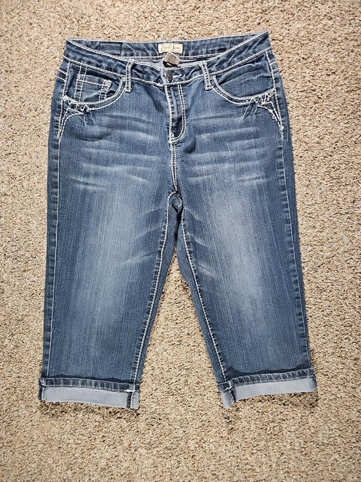 Earl Jeans Earl Jean Sz 12 Crop Capris Size 34" / US 12 / IT 48 - 1 Thumbnail