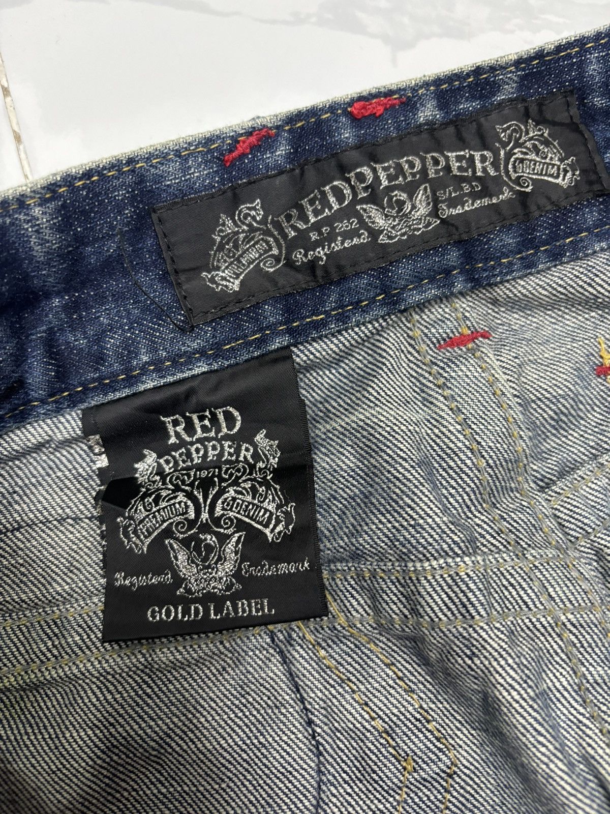 Ed Hardy × Japanese Brand RARE VINTAGE RED PEPPER BAGGY FLARE DISTRESS JEANS Size US 33 - 10 Thumbnail