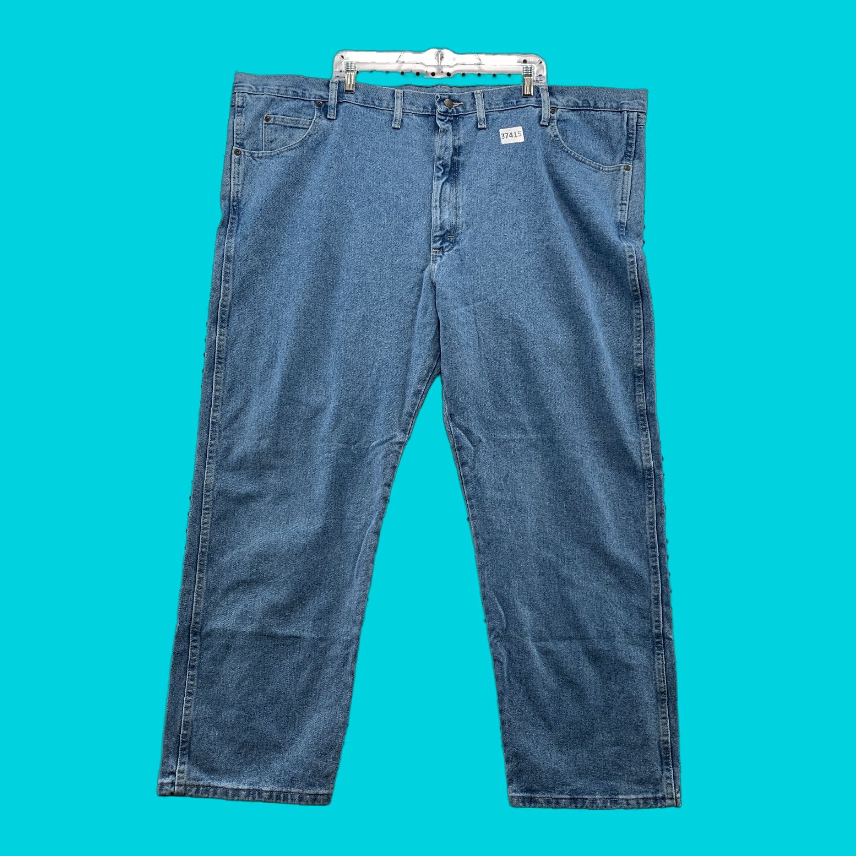 VINTAGE Wrangler Rugged Blue Denim Jeans Mens 54x30 Light Wash Straight NWT