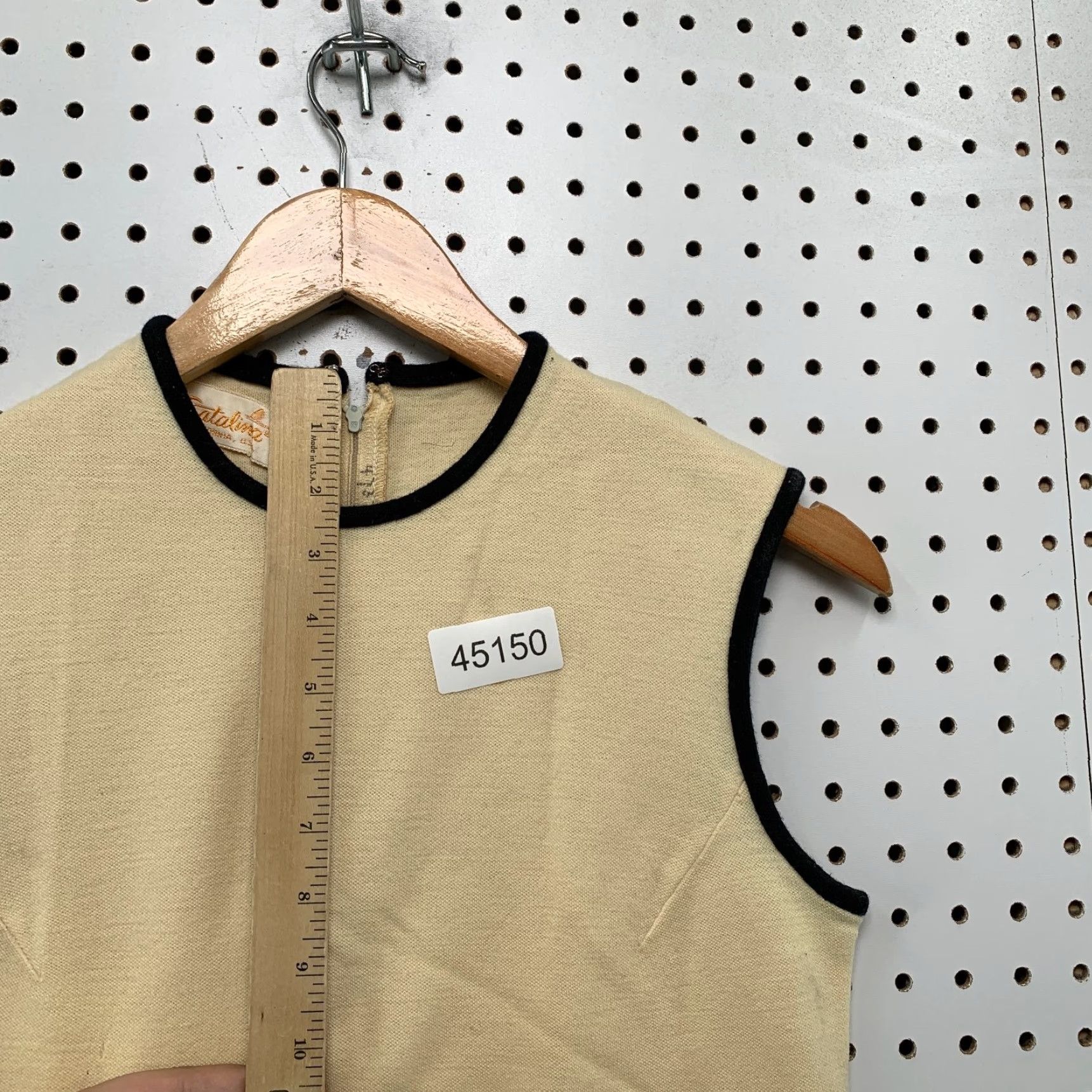 Catalina VINTAGE Catalina Sweater Vest Womens M Beige Striped Crew Neck Back Zip 7/8 Knit 60s 70s Winter Fall Mens Womens Boys Girls Size M / US 6-8 / IT 42-44 - 6 Thumbnail