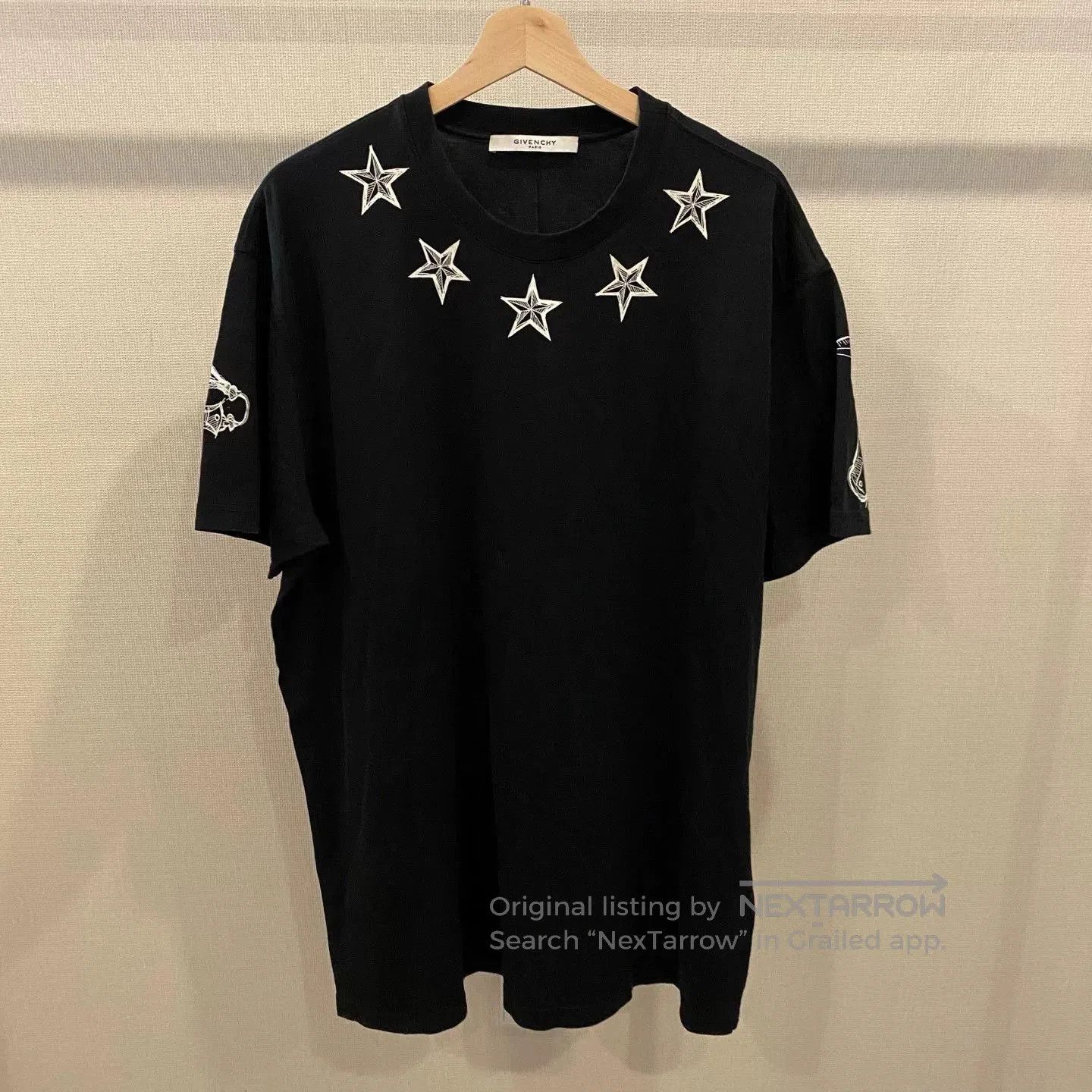 Givenchy Givenchy Star Print Short Sleeve. Size US L / EU 52-54 / 3 - 1 Thumbnail
