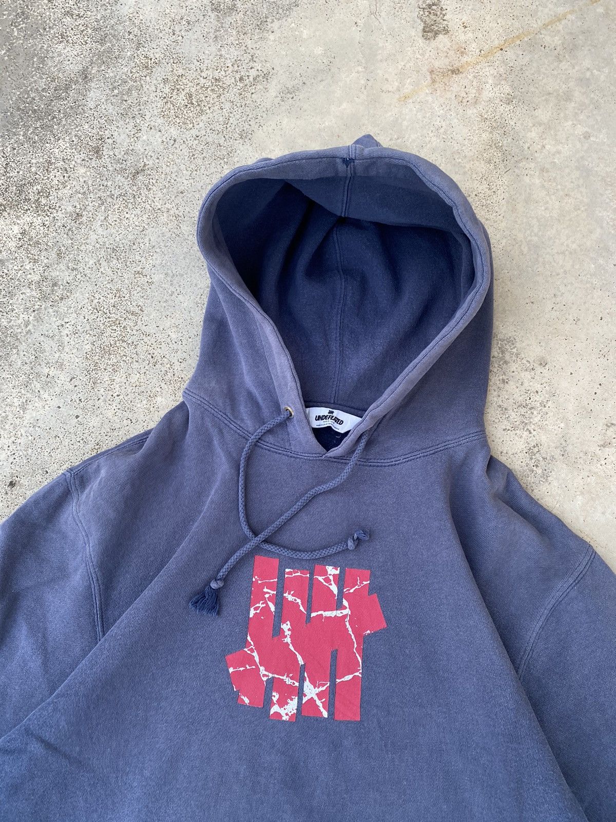 Undefeated Vintage Y2K Undefeated Center Lightning Pull Over Hoodie Size US L / EU 52-54 / 3 - 2 Thumbnail