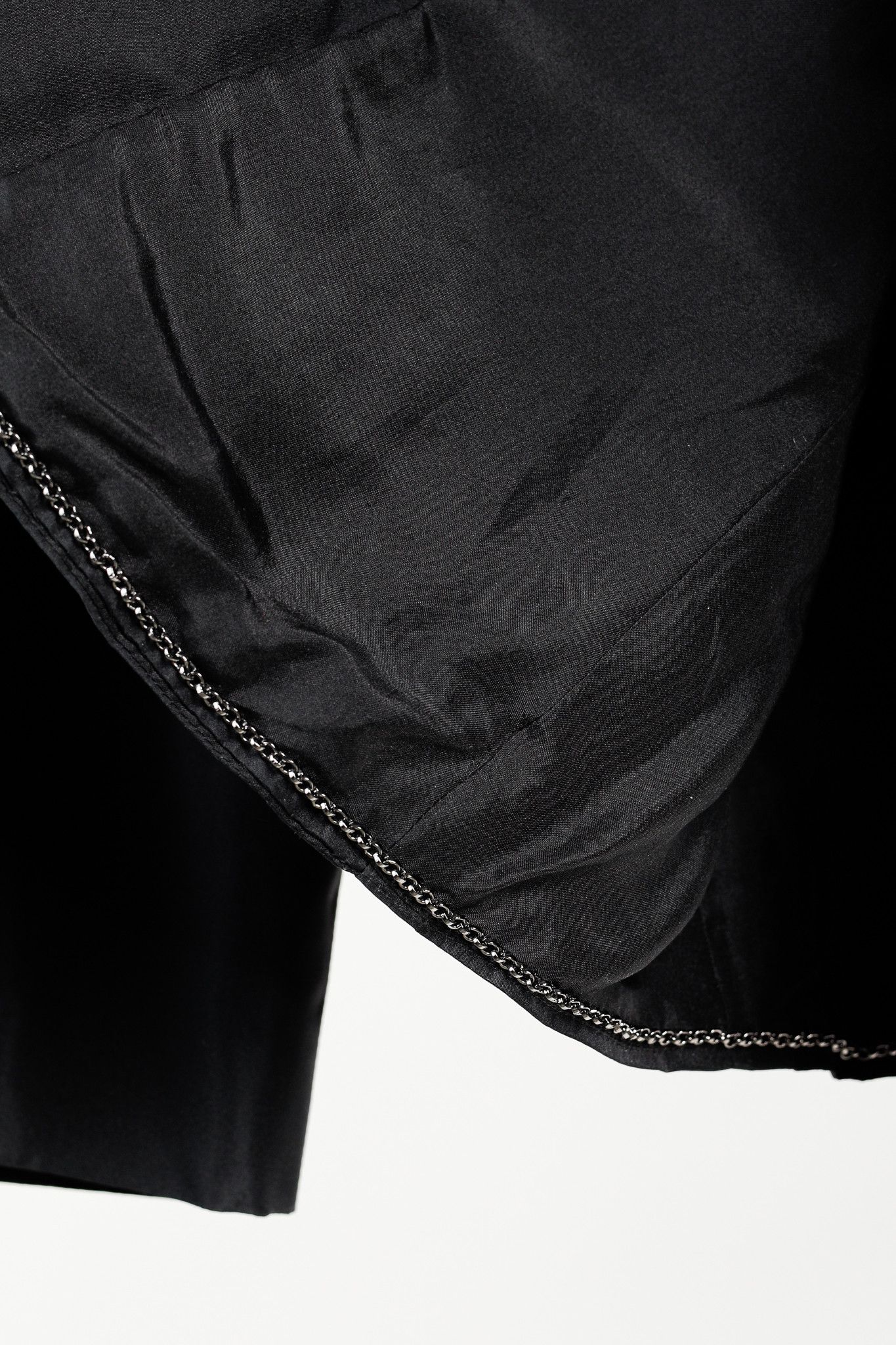 Chanel Chanel SS/06 RTW Runway Black Silk Taffeta Tie-Front Jacket Size S / US 4 / IT 40 - 9 Thumbnail