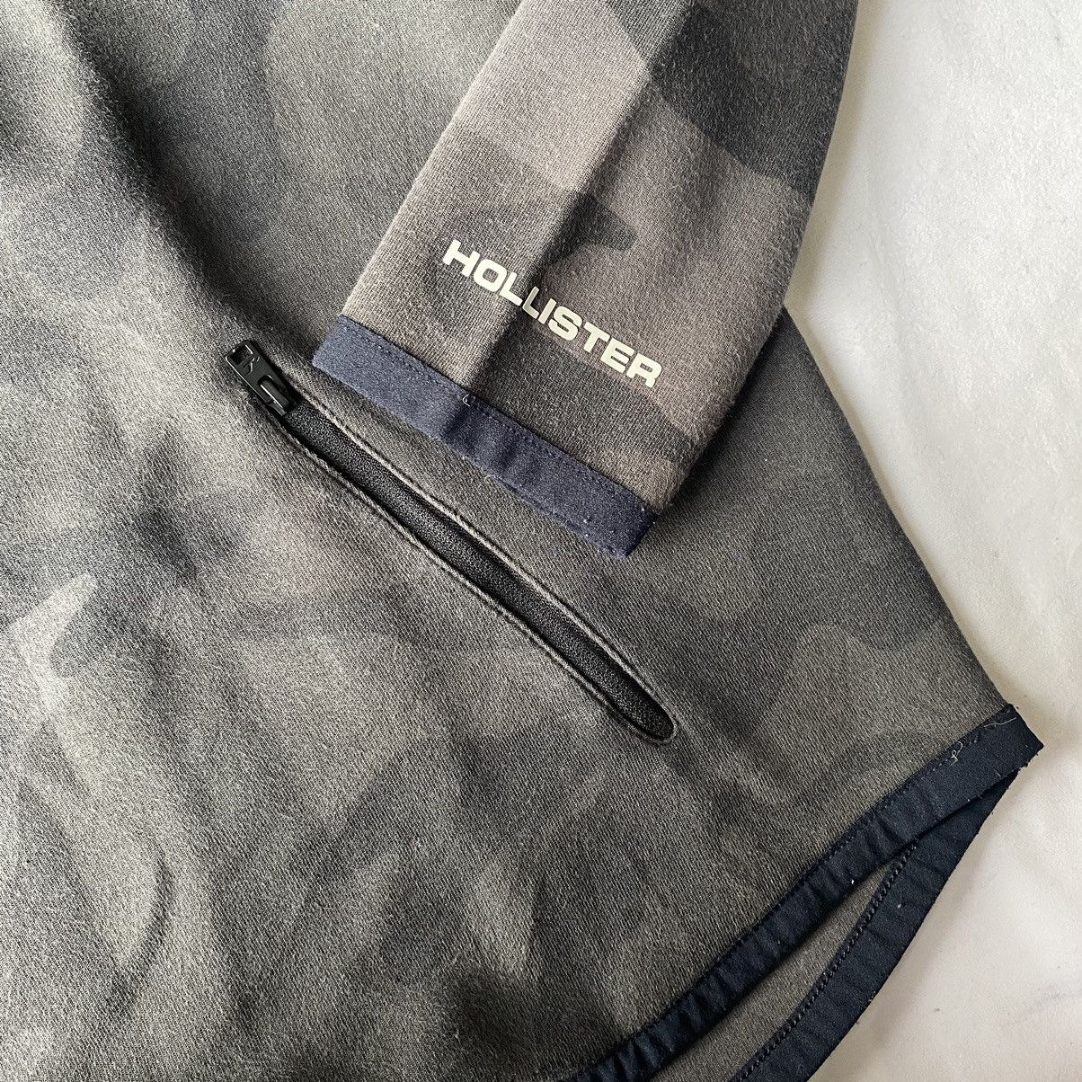 Hollister × Japanese Brand Hollister California Camo Reflective Stripe Half Zip Hoodie Size US XL / EU 56 / 4 - 6 Thumbnail