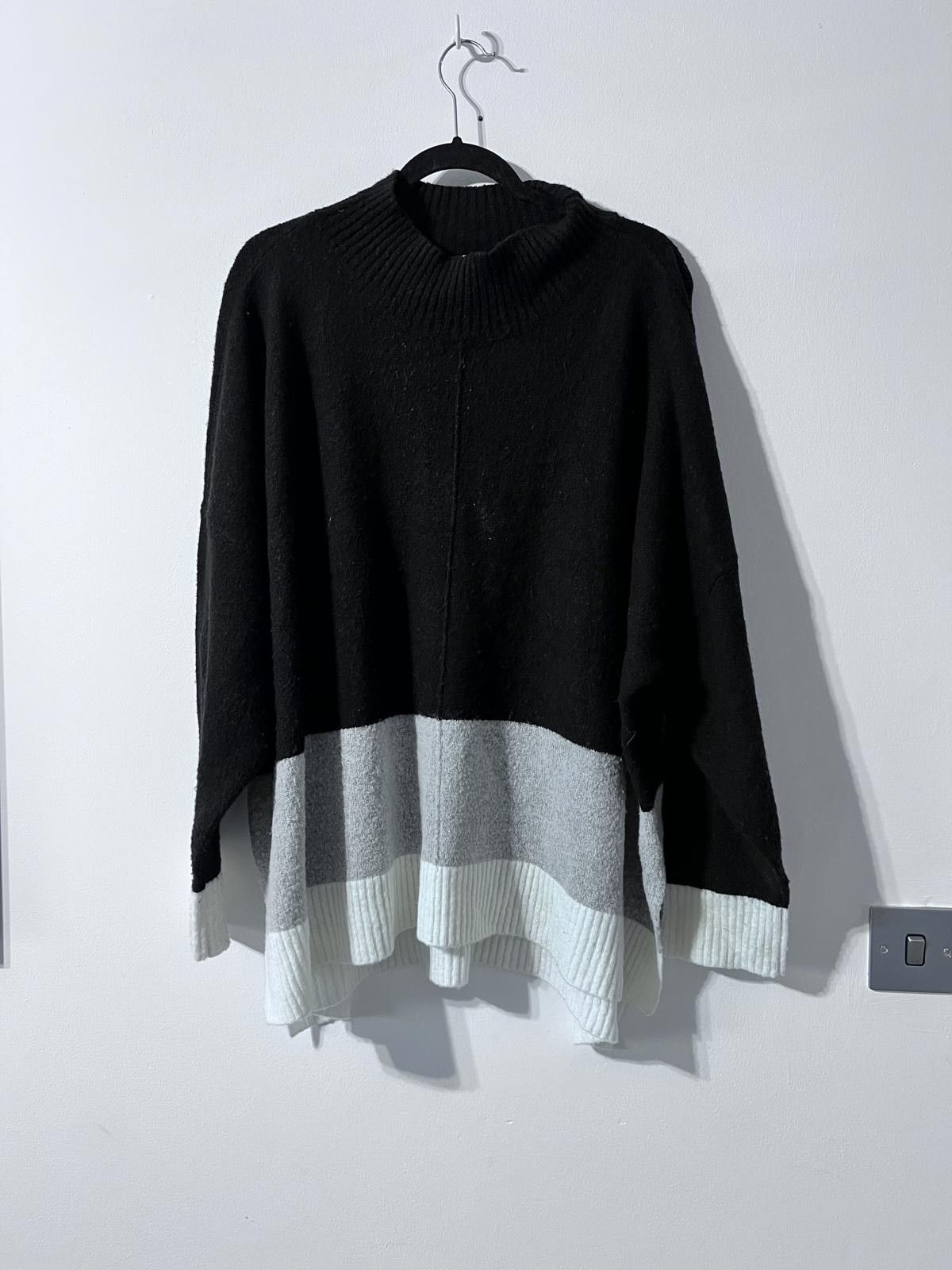 Other Oasis Colour Block Knit Jumper – Size XXXL (UK 22-24) Size XXL / US 16-18 / IT 52-54 - 2 Thumbnail