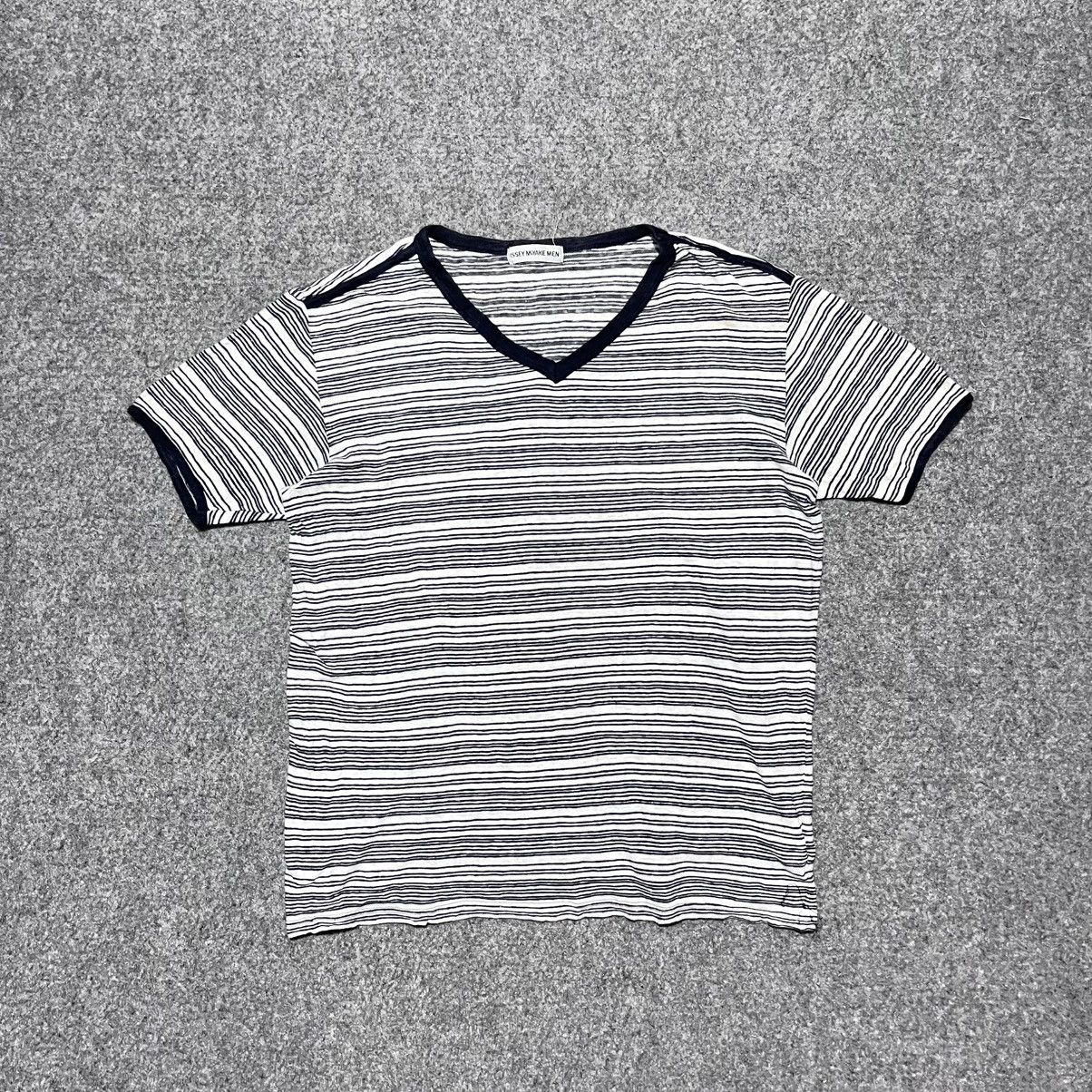Issey Miyake × Japanese Brand Vtg Issey Miyake Tshirt Size US L / EU 52-54 / 3 - 1 Thumbnail