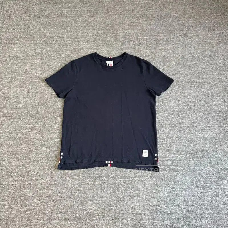 Thom Browne Thom Browne Black Men's T-Shirt Large Size . Size US L / EU 52-54 / 3 - 1 Thumbnail