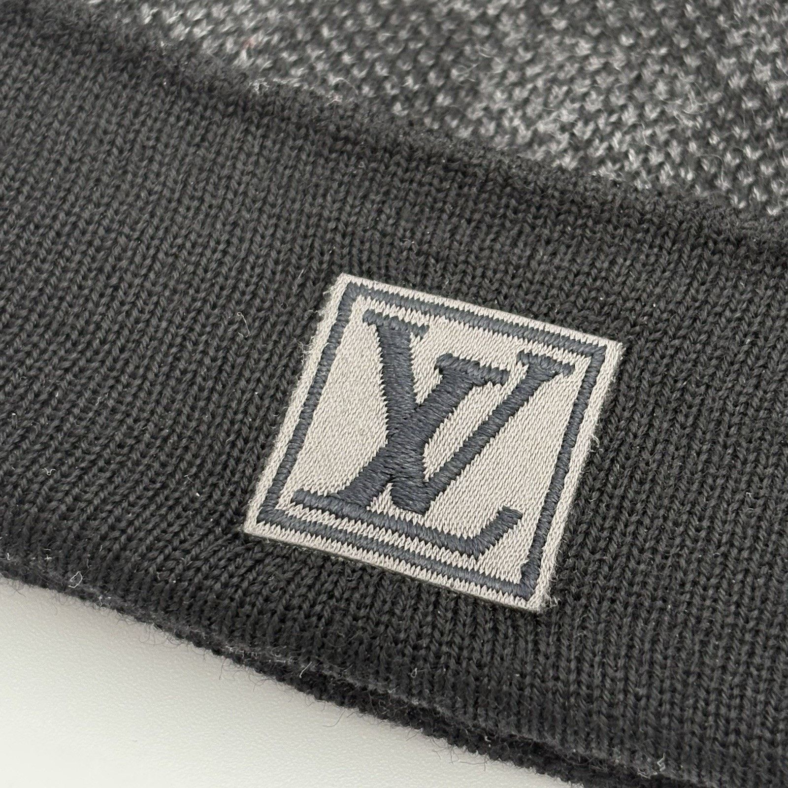 Louis Vuitton Louis Vuitton Wool Petit Damier Graphite Beanie ' Black Grey Size ONE SIZE - 4 Thumbnail