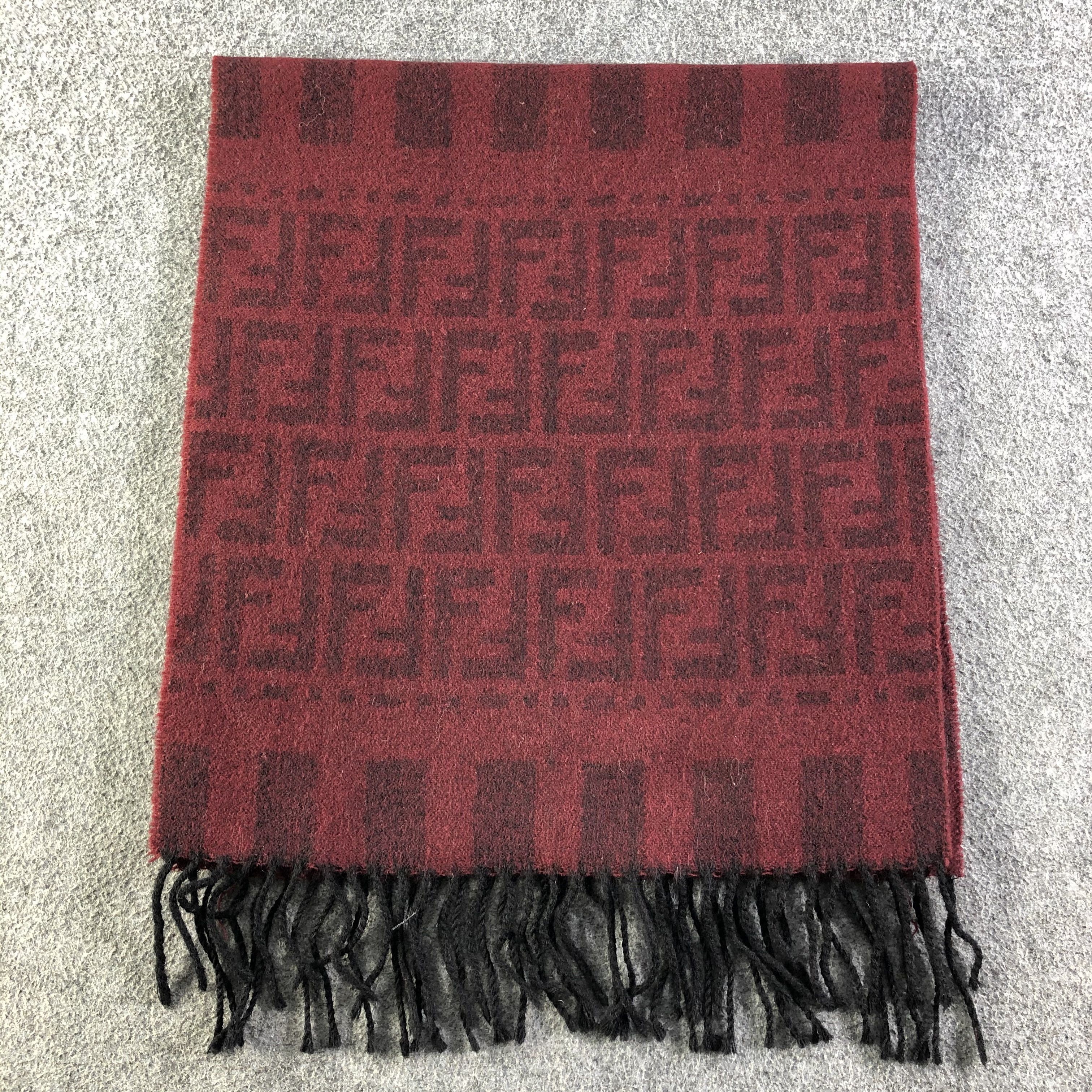 Vintage Fendi Monogram Scarf / Muffler / Neckwear P552 Size ONE SIZE - 2 Thumbnail
