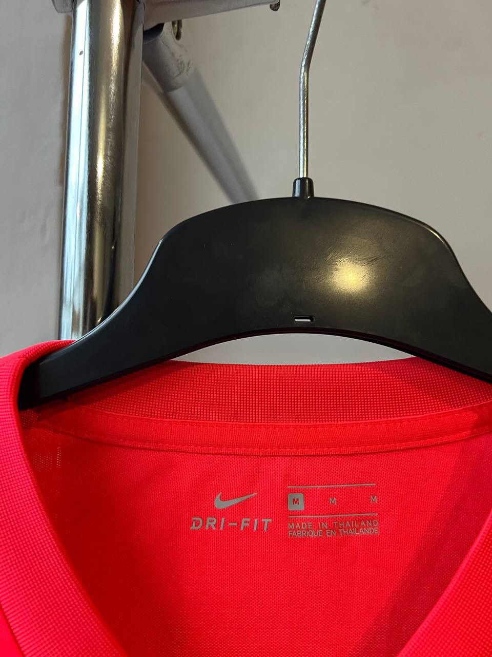 Nike 2020/21 LIVERPOOL TRAINING SOCCER JERSEY FOOTBALL SHIRT SZ M Size US M / EU 48-50 / 2 - 8 Thumbnail