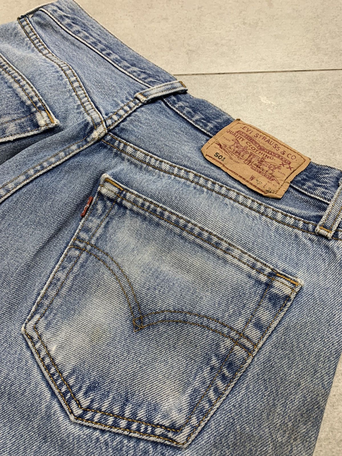 Levi's Vintage Clothing Y2k vintage 00s blue Faded Levi 501 Denim jean trousers Size US 30 / EU 46 - 7 Thumbnail