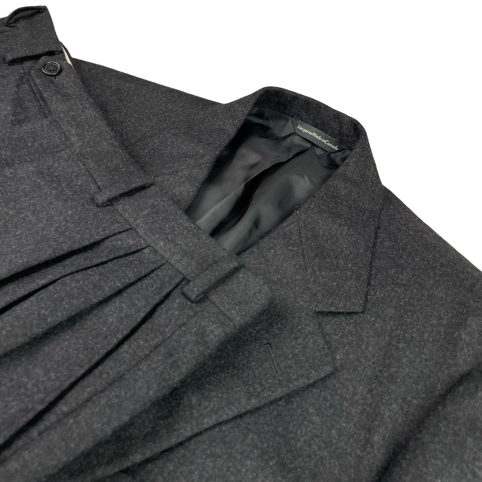 Samuelsohn Samuelsohn Men’s Flannel Wool 2-Button Suit Charcoal Gray • Size 42R - 1 Thumbnail