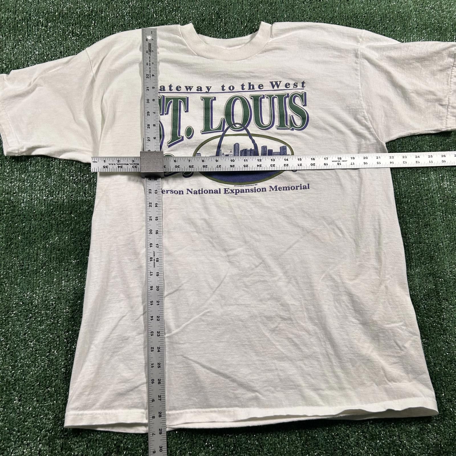 Fruit Of The Loom Vintage St. Louis Gateway Heavy Cotton T-Shirt. Size XXL Size US XXL / EU 58 / 5 - 2 Thumbnail