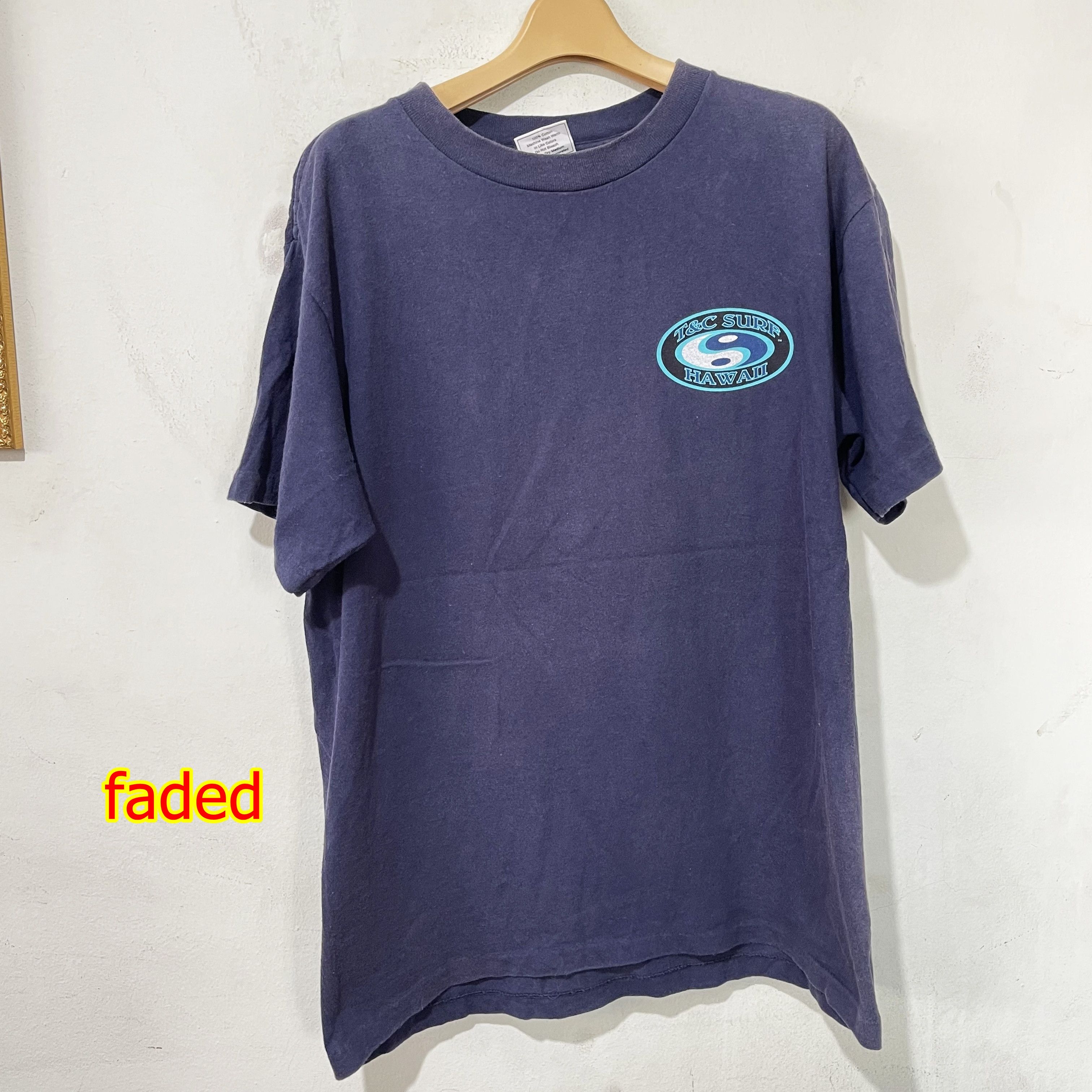 Vintage Vintage 90s T&C Surf Hawaii T-Shirt Size US L / EU 52-54 / 3 - 4 Thumbnail