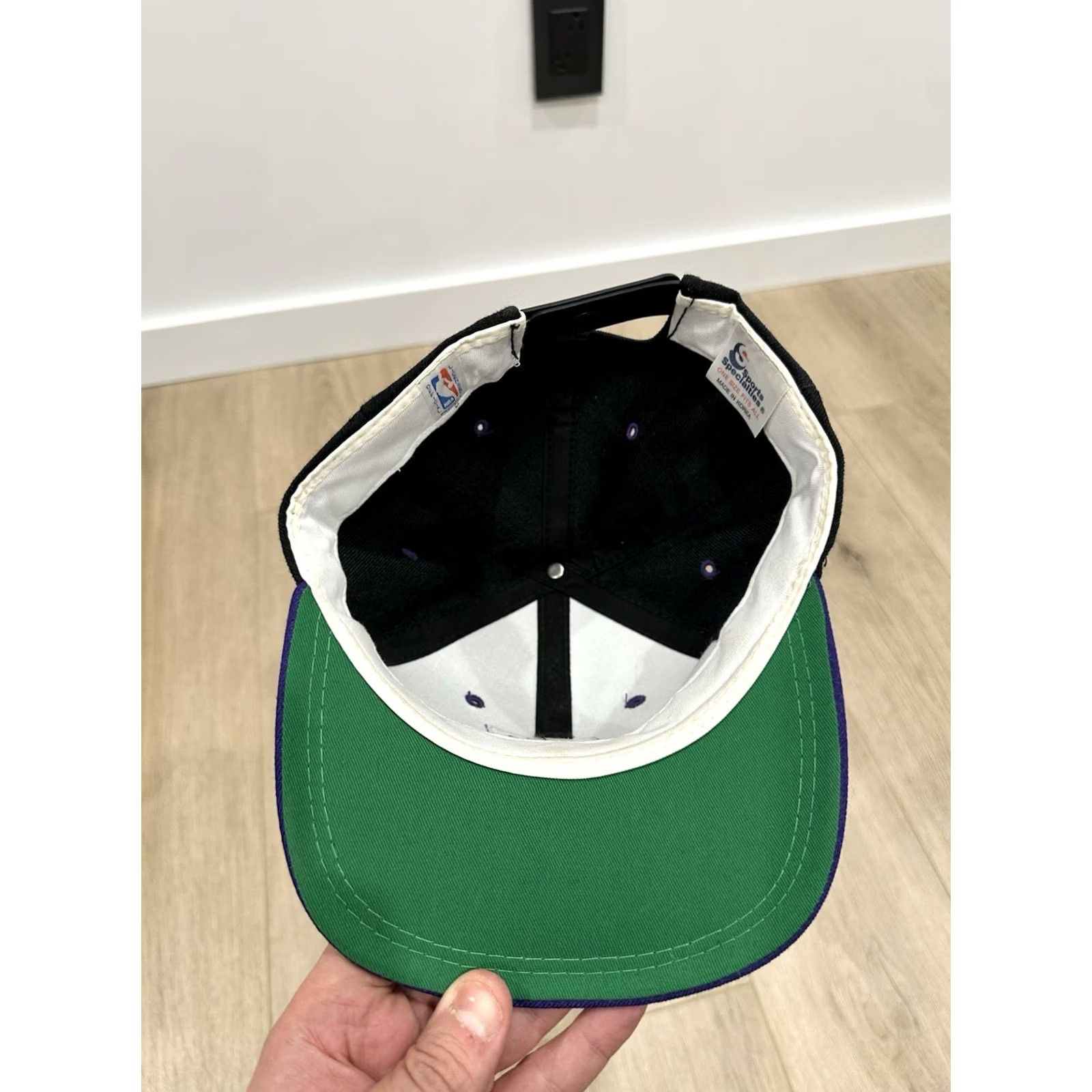 Sports Specialties VINTAGE Phoenix Suns Sports Specialties Snapback Brim Script NBA Plain Logo Black Wool One Size Men Adjustable 90s Hat Size ONE SIZE - 6 Thumbnail