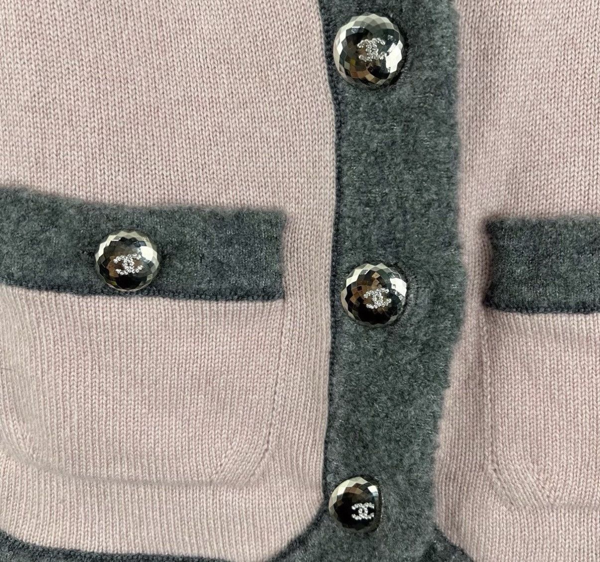 Chanel Chanel Grey-Pink Color Block Knit Vest K12 Size XS / US 0-2 / IT 36-38 - 6 Thumbnail