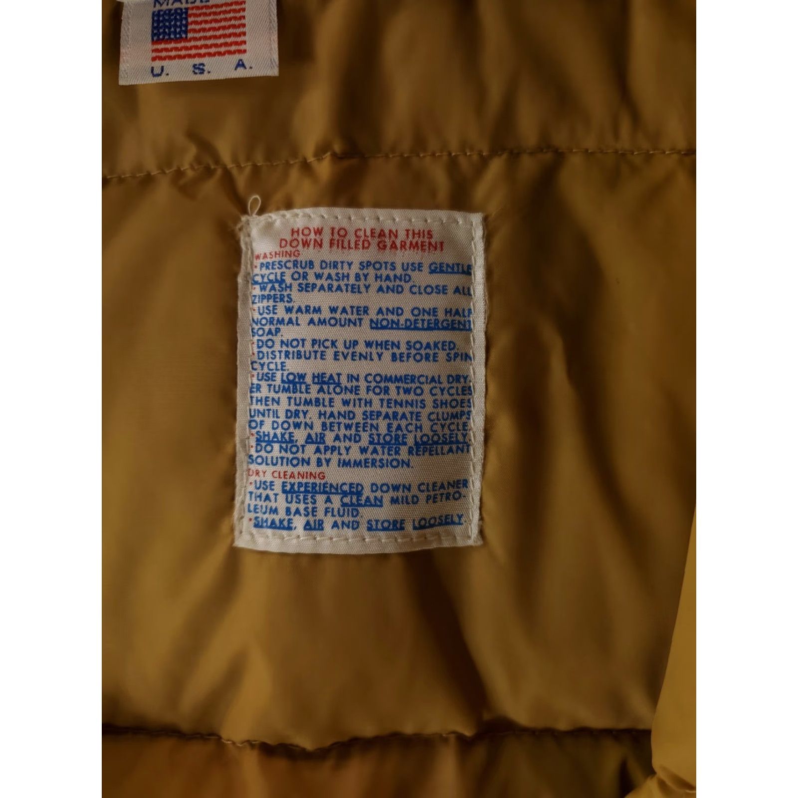 Vintage VINTAGE Gerry Down Puffer Full Zip Jacket Belted XL Mens Brown Beige Tan 70s 80s Nylon Parka Size US XL / EU 56 / 4 - 7 Thumbnail