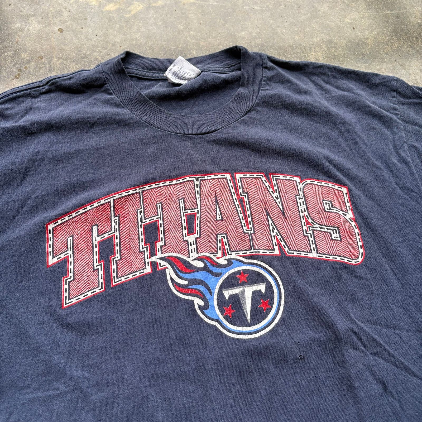NFL × Vintage Crazy Vintage Y2K Tennessee Titans T-shirt Size US XL / EU 56 / 4 - 2 Thumbnail