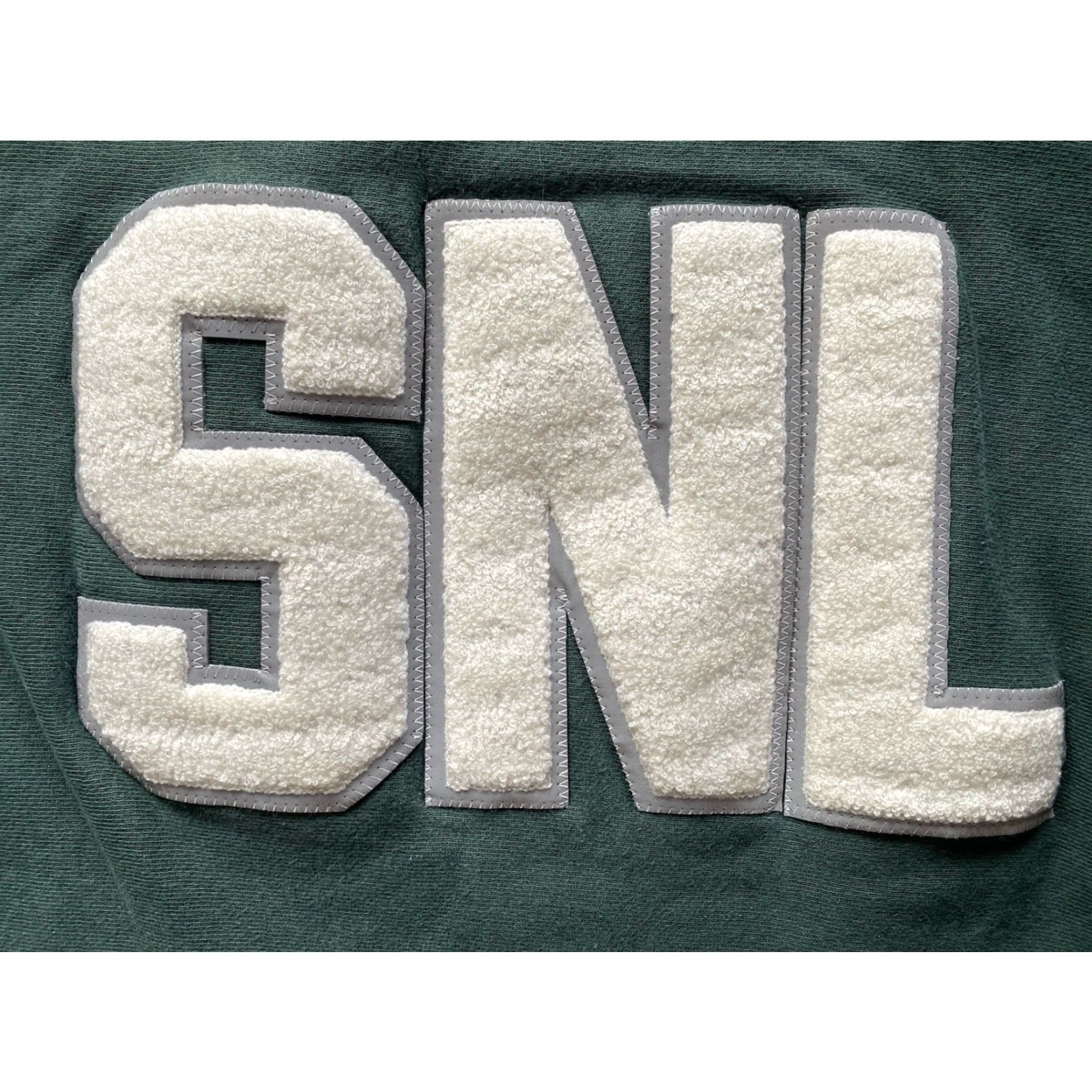 Vintage SNL Saturday Night Live Sweatshirt L Green Men Pullover Size L Adult Mens L Green 47 Season 47 Sweatshirt Size US L / EU 52-54 / 3 - 7 Thumbnail