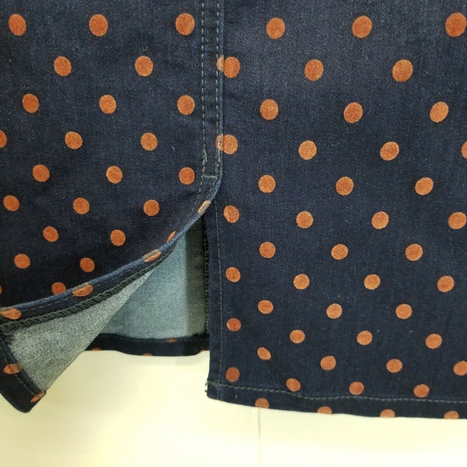 Anthropologie Anthro Pilcro Letterpress Denim Pencil Skirt Blue Jean Size 28" / US 6 / IT 42 - 4 Thumbnail