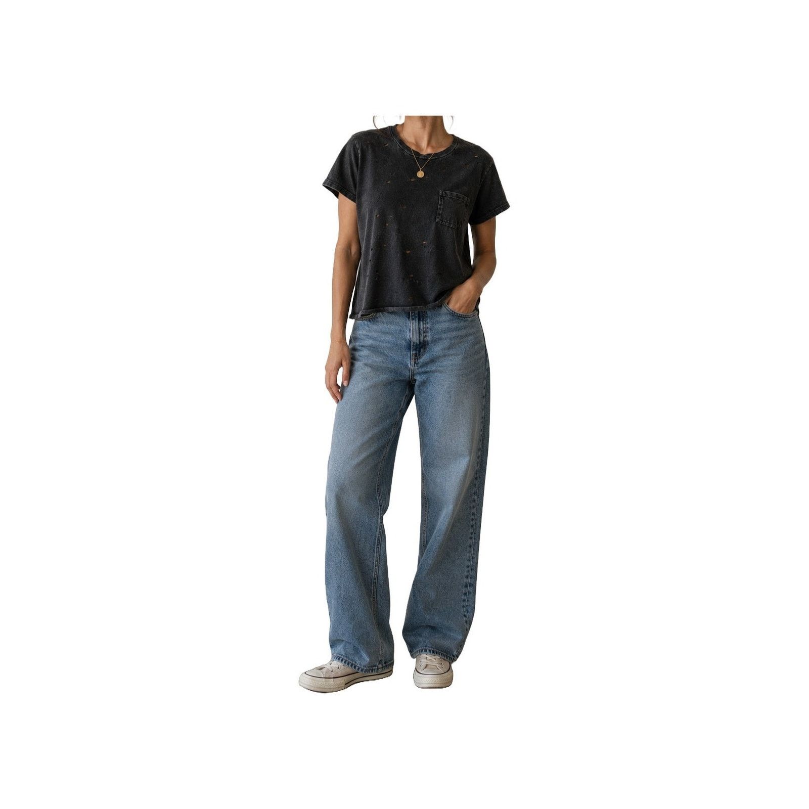 American Eagle Outfitters American Eagle Outfitters Black Distressed Pocket Tee Size S Size S / US 4 / IT 40 - 6 Thumbnail