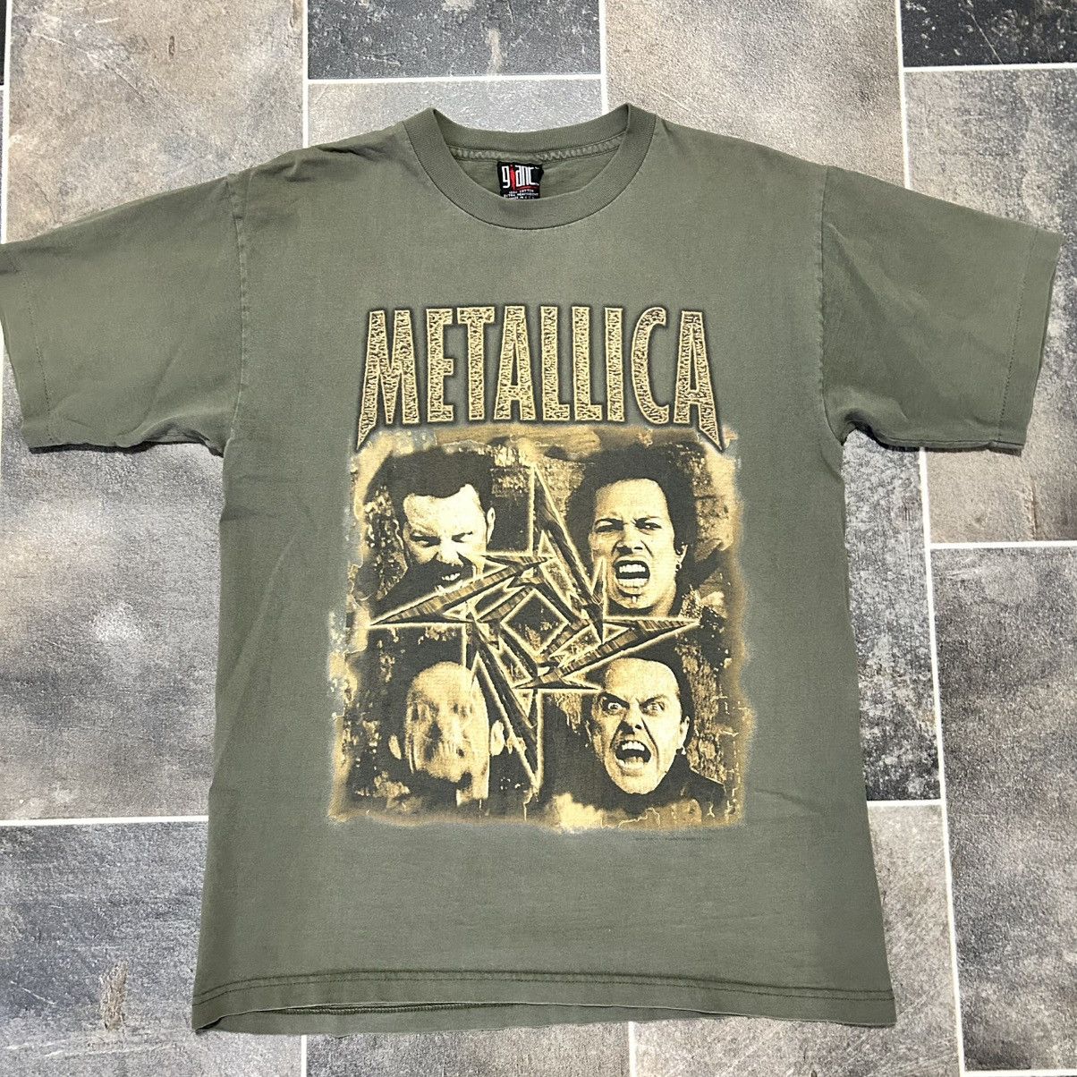 Vintage Vintage 90s Metallica '96 Tour Tee Size US L / EU 52-54 / 3 - 1 Thumbnail