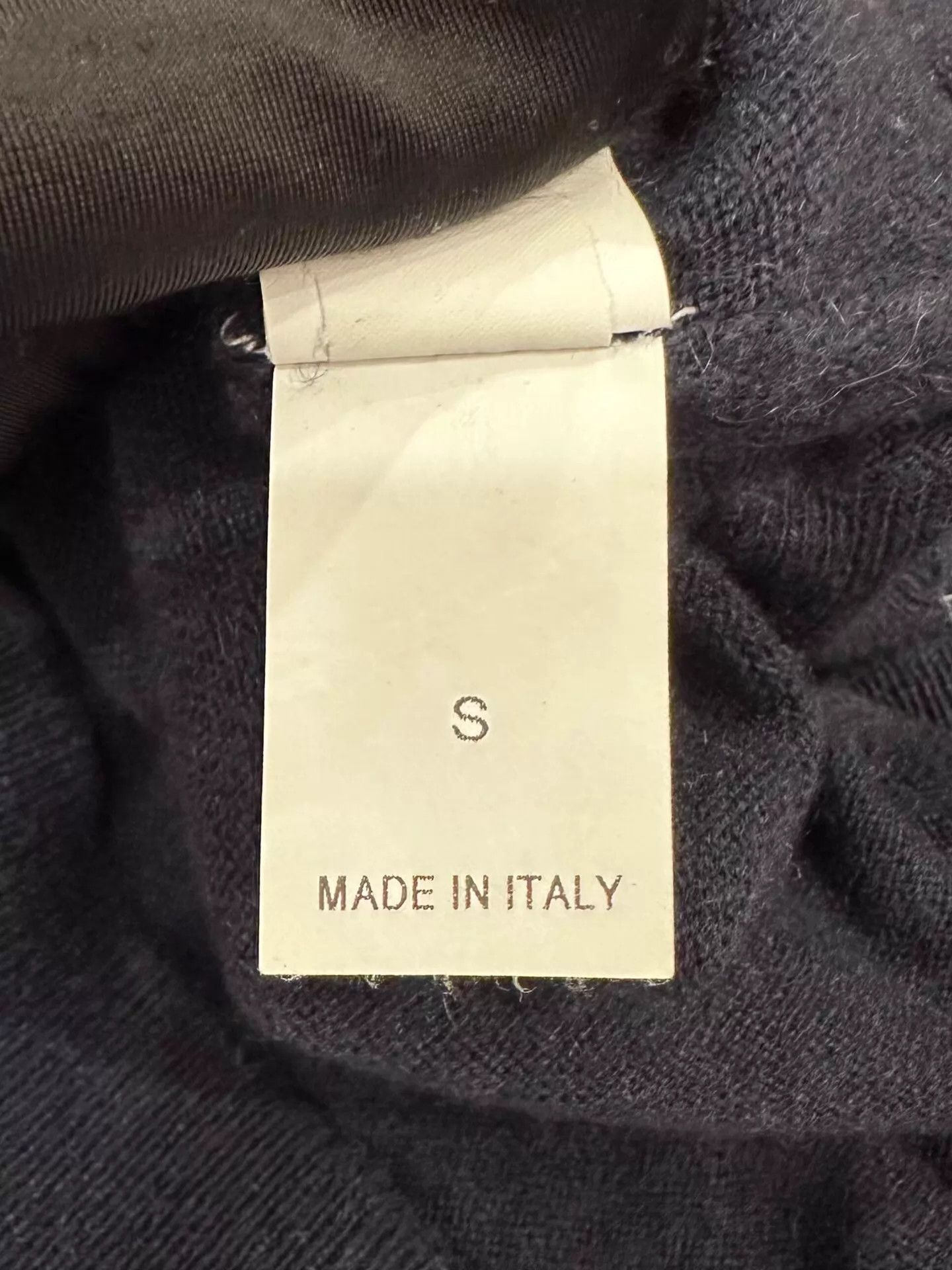 Brunello Cucinelli BC Men's V-neck Navy Cashmere Sweater S w/ Pocket Chain Logo Size US S / EU 44-46 / 1 - 5 Thumbnail
