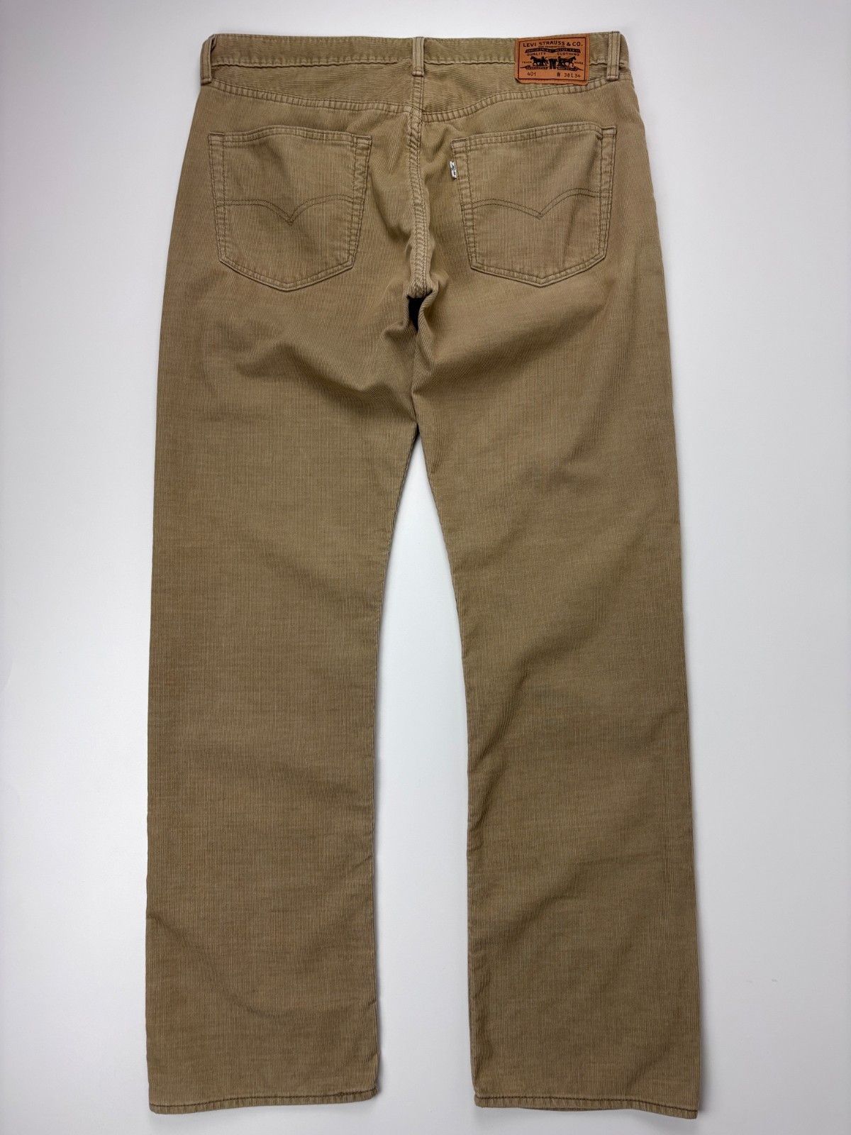 Levi's Mens Levis 401 Button Fly Corduroy Pants White Tab 38x34 Size US 38 / EU 54 - 1 Thumbnail