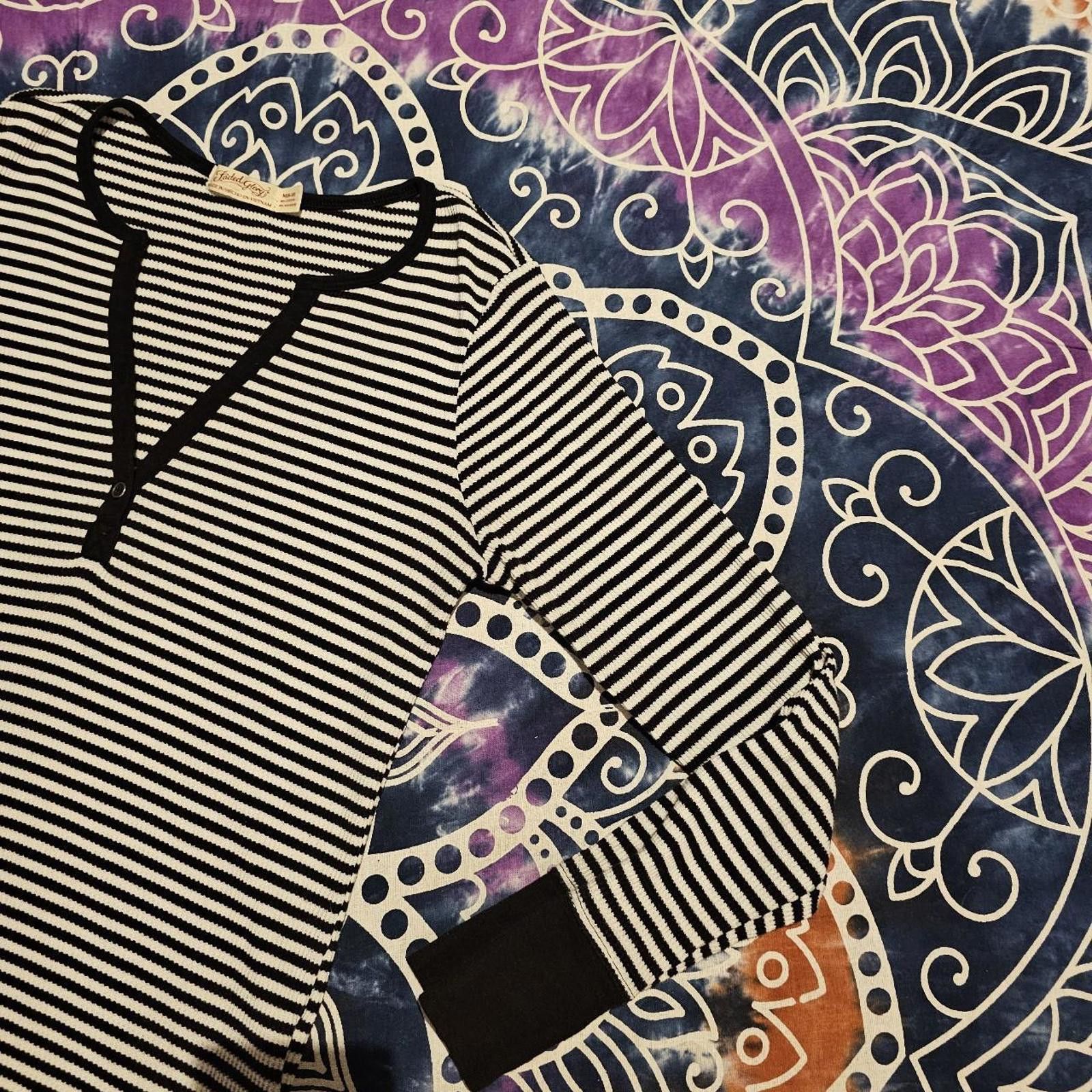 Faded Glory Faded Glory Women's Black and White Stripped Thermal Shirt Size M / US 6-8 / IT 42-44 - 4 Thumbnail