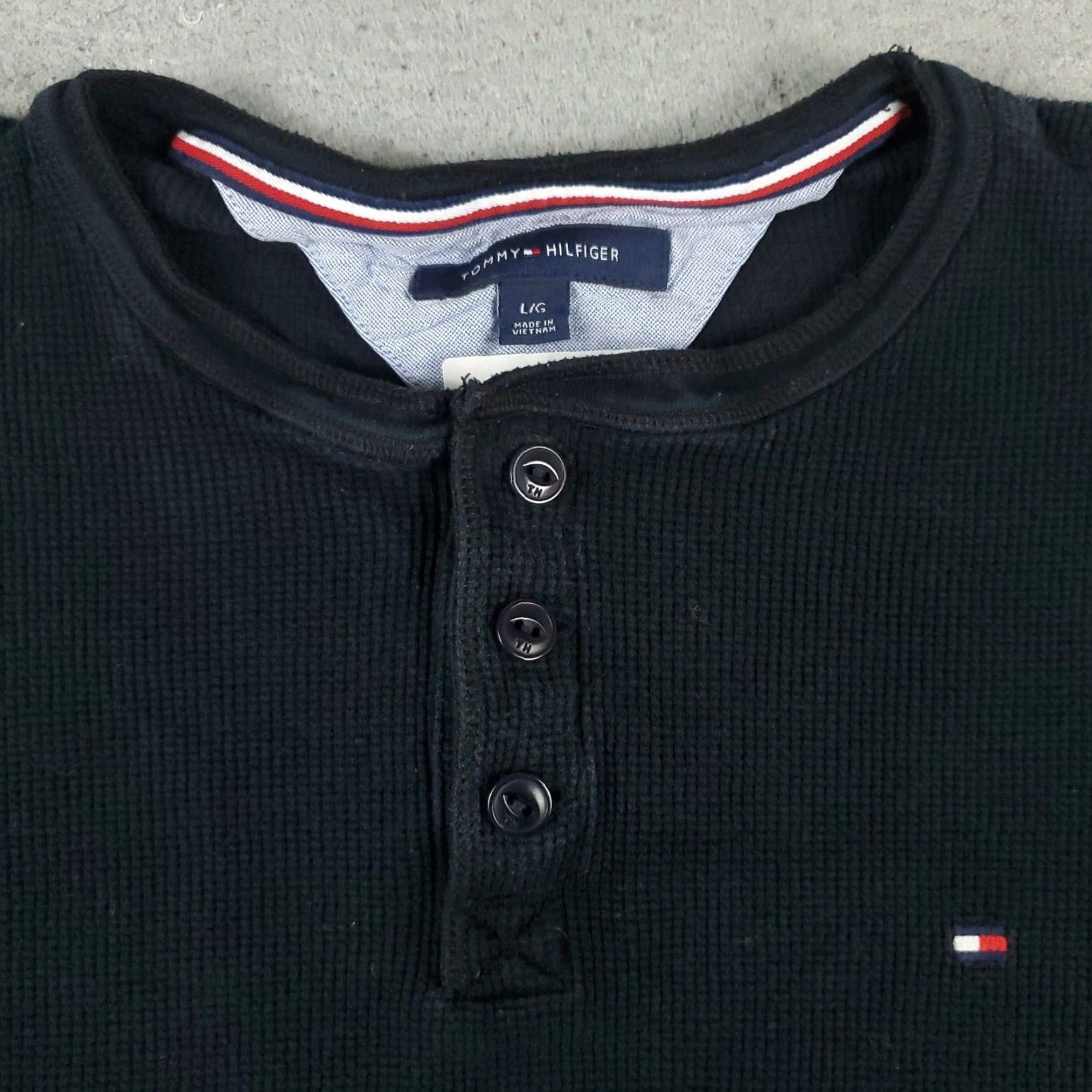 Tommy Hilfiger Tommy Hilfiger Mens Large Black Casual Sweater Pullover Size US L / EU 52-54 / 3 - 2 Thumbnail