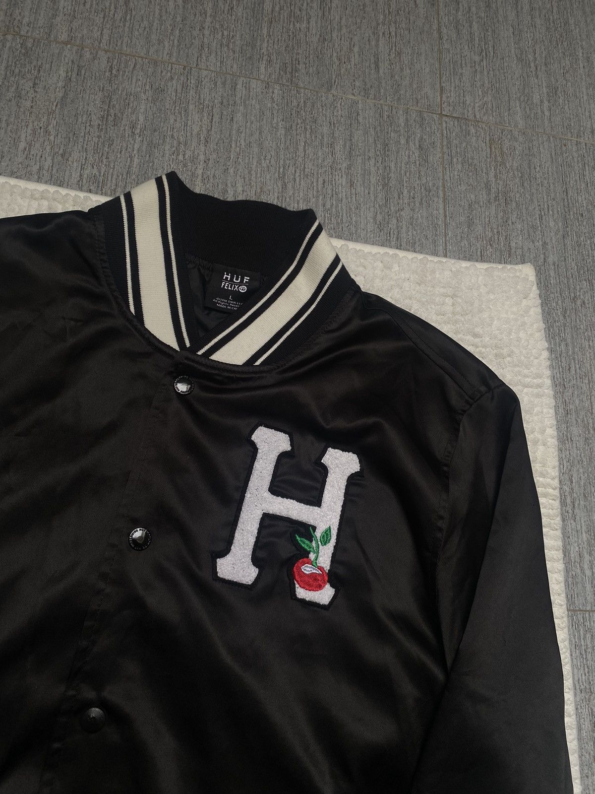 Huf Huf x Felix The Cat L Satin Jacket Bomber y2k Giacca Black Size US L / EU 52-54 / 3 - 3 Thumbnail