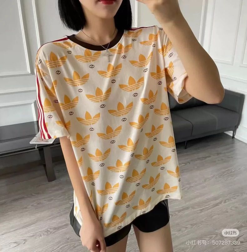 Gucci Gucci Short sleeves 2503-Nextarrow Size US XS / EU 42 / 0 - 7 Thumbnail