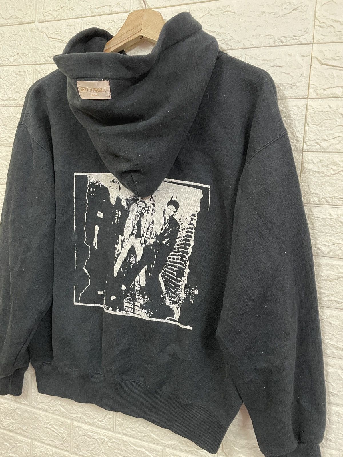 Japanese Brand × Seditionaries × Vintage Sexy Dynamite London Hoodie Very Rare Size US M / EU 48-50 / 2 - 7 Thumbnail