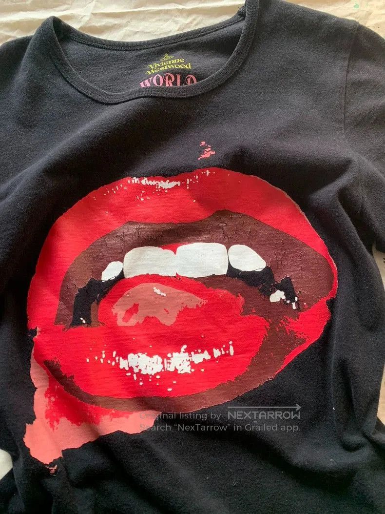Vivienne Westwood Vivienne Westwood Red Lip World Landmark T. Size US S / EU 44-46 / 1 - 3 Thumbnail