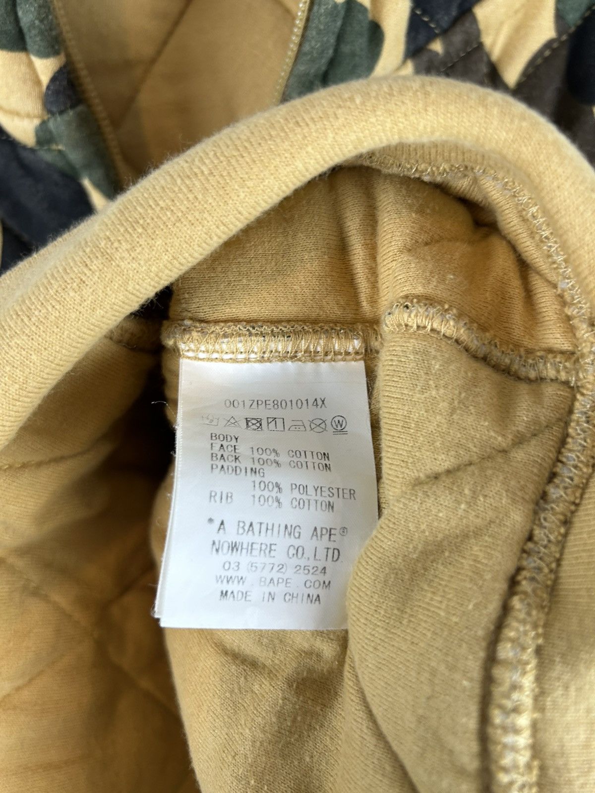 Bape Bape 1st Camo Quilted Hoodie Size US L / EU 52-54 / 3 - 5 Thumbnail