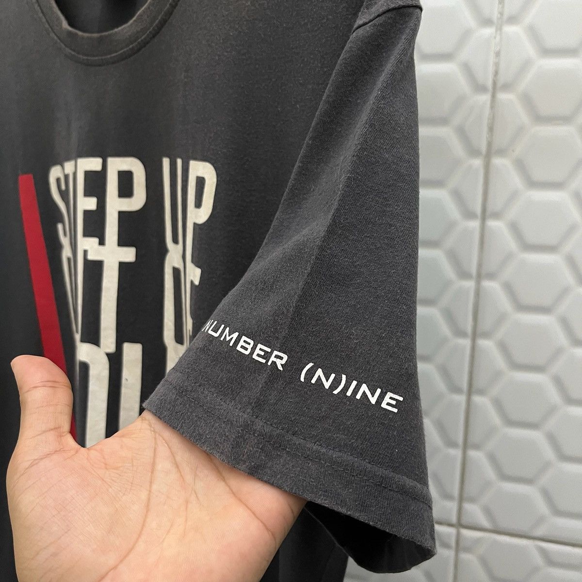 Number (N)ine Number Nine x Marlboro Outside The Box Tee Size US M / EU 48-50 / 2 - 3 Thumbnail