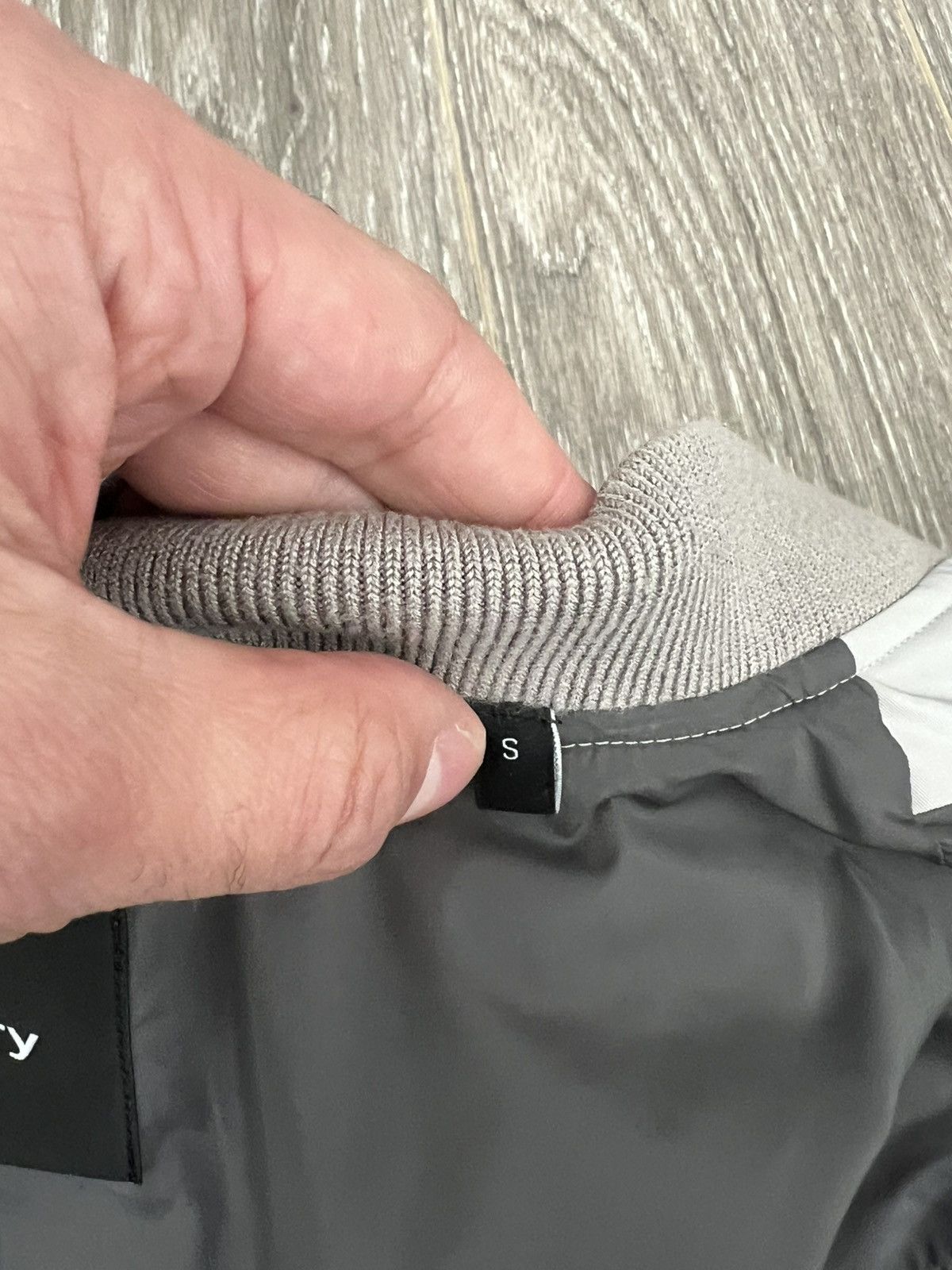 Theory Theory Clean Bomber in Light Gray Size US S / EU 44-46 / 1 - 5 Thumbnail